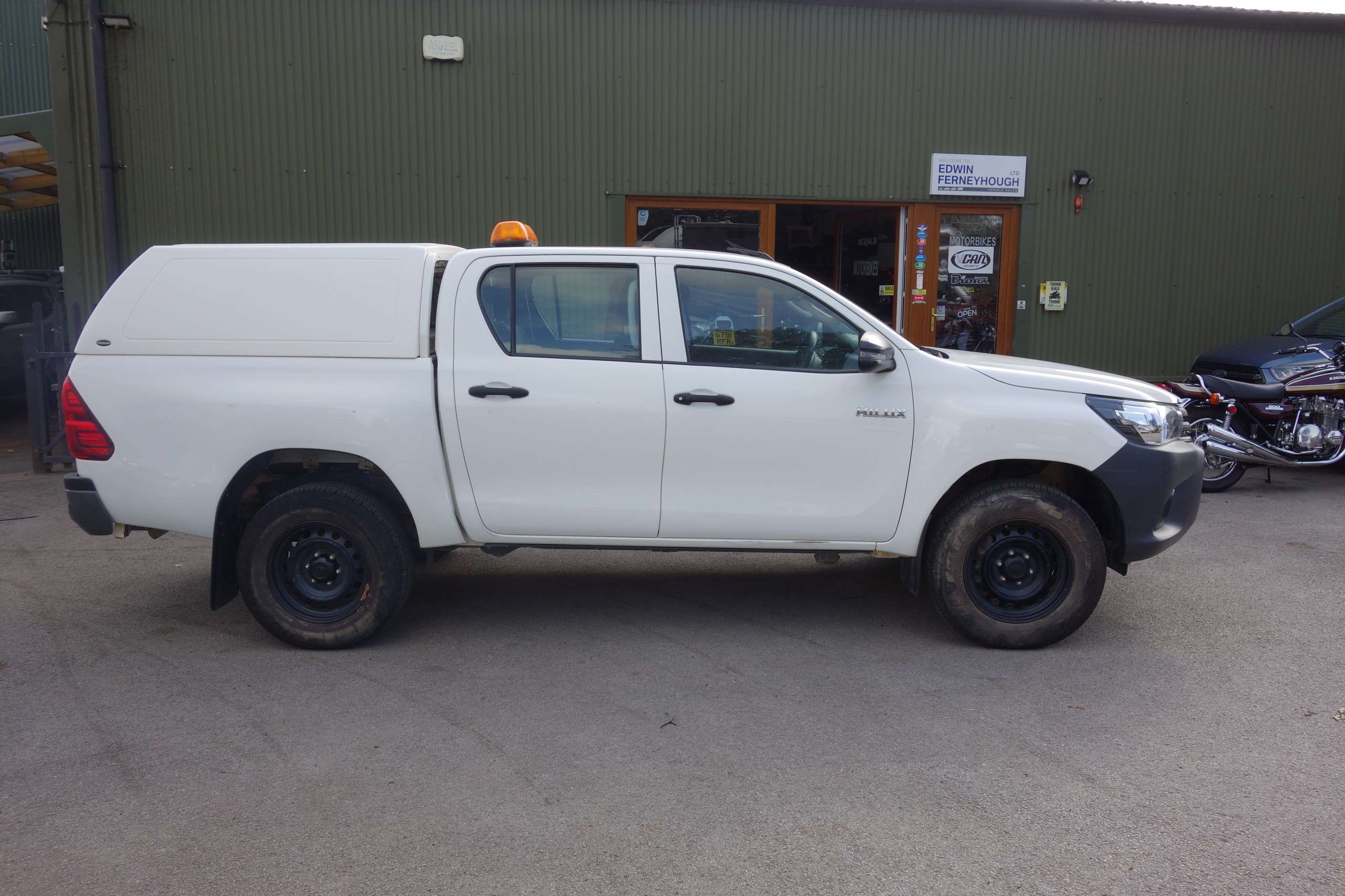 2020 TOYOTA HILUX 2020 TOYOTA HILUX