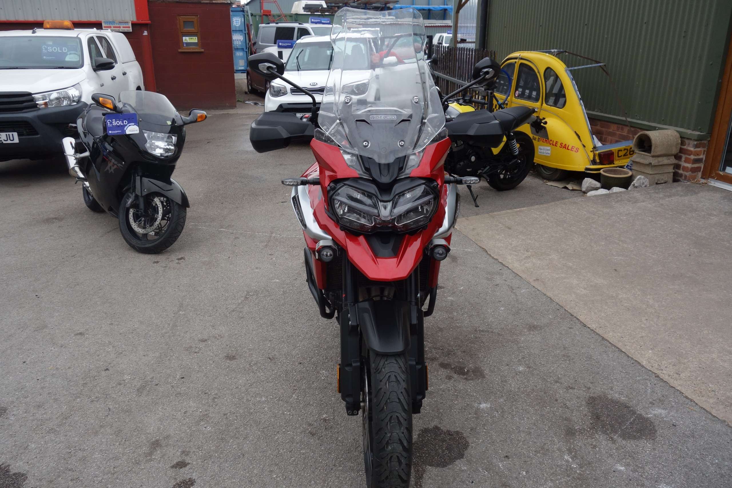 2018 TRIUMPH TIGER 2018 TRIUMPH TIGER