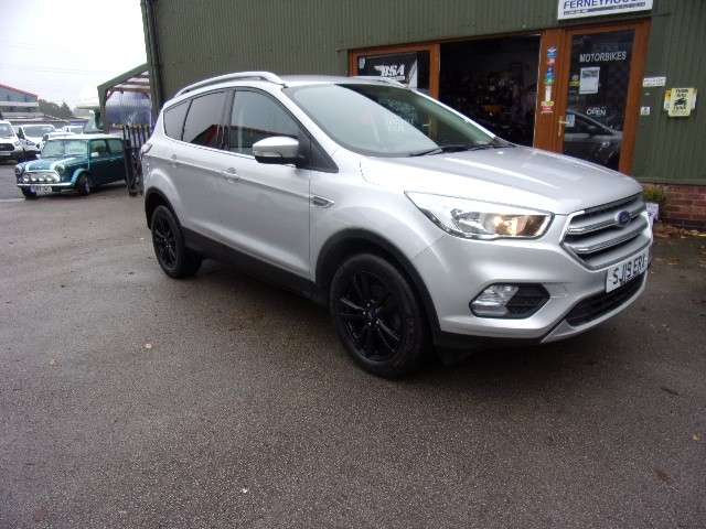 A 2019 FORD KUGA 1.5 EcoBoost 120 Zetec 5dr 2WD A 2019 FORD KUGA 1.5 EcoBoost 120 Zetec 5dr 2WD