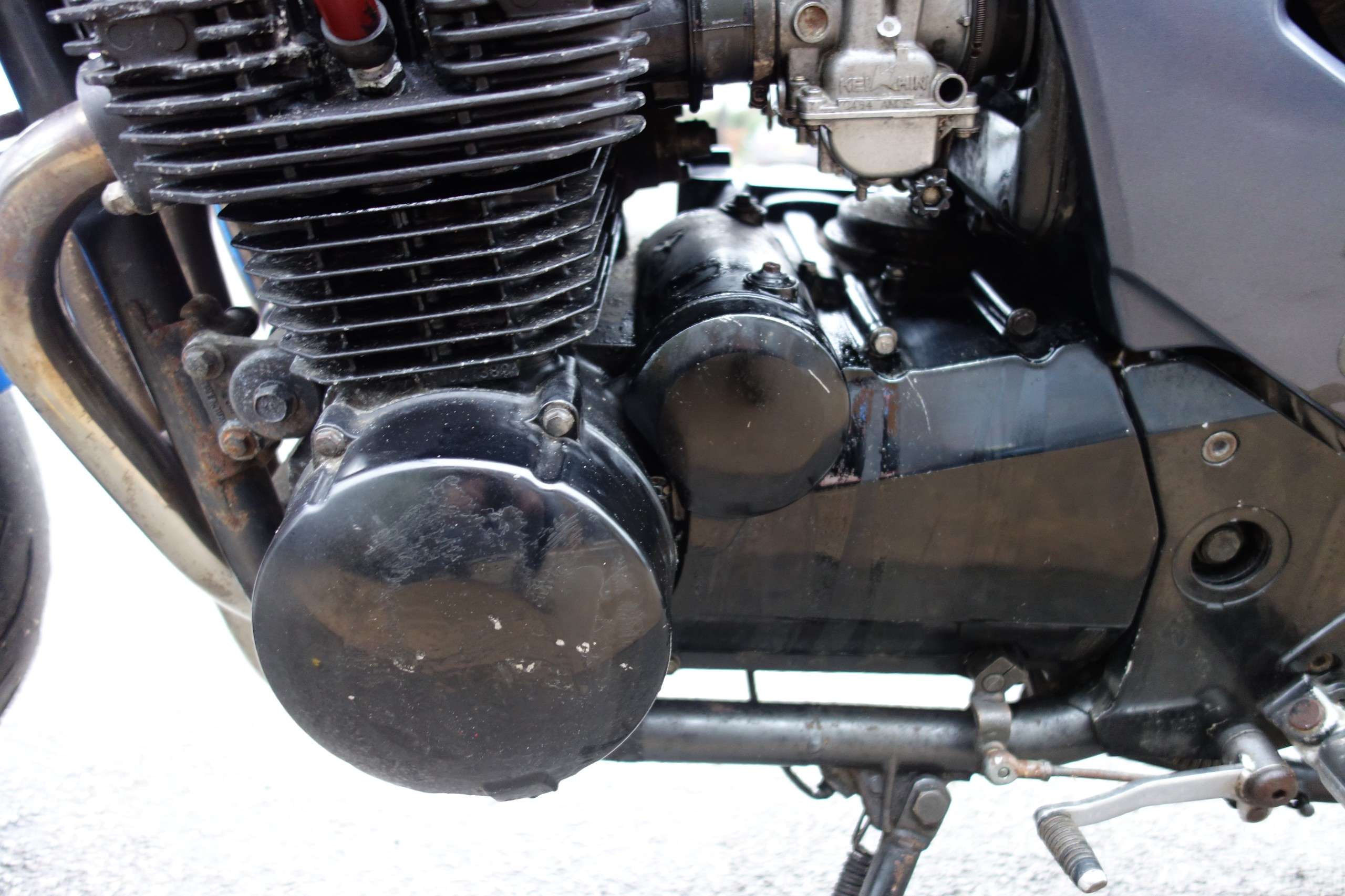 1999 KAWASAKI ZR 1999 KAWASAKI ZR