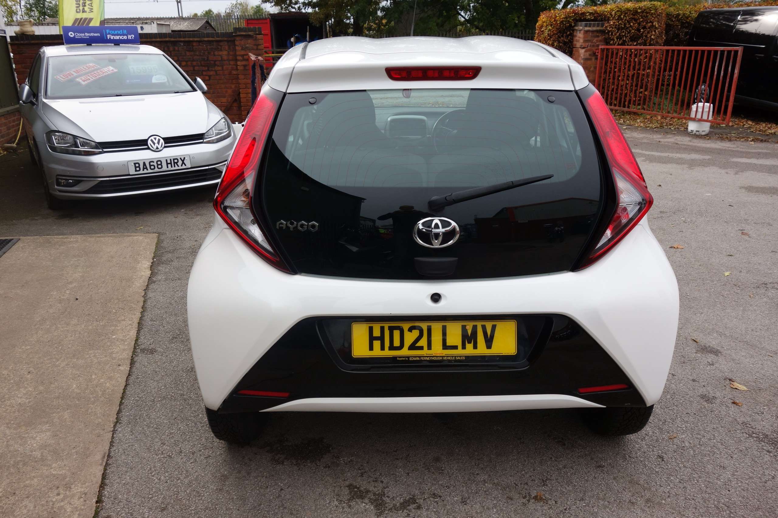 2021 TOYOTA AYGO 2021 TOYOTA AYGO