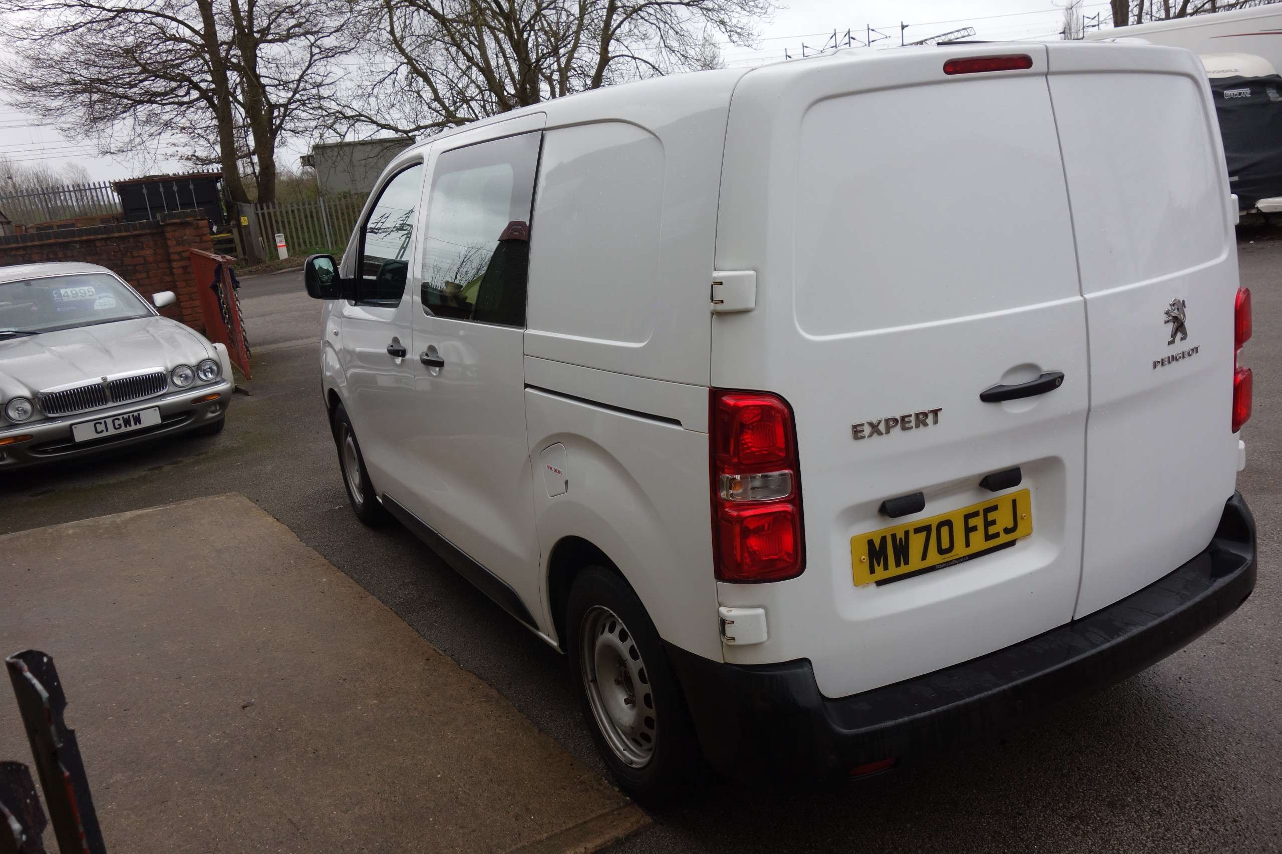 2021 PEUGEOT EXPERT 2021 PEUGEOT EXPERT