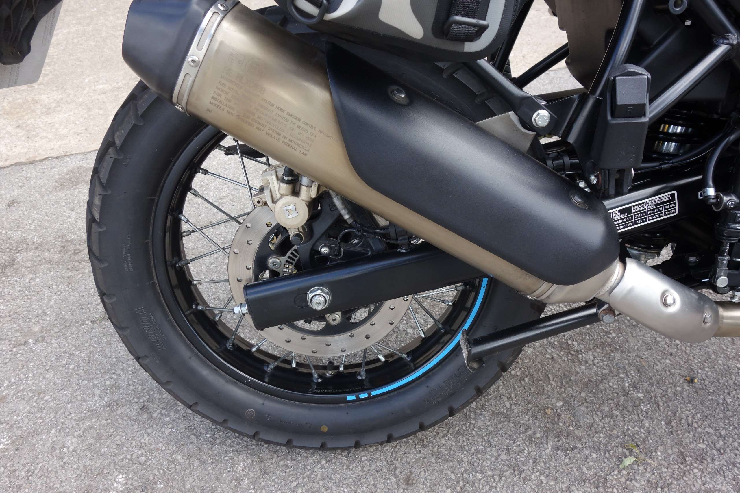 2024 ROYAL ENFIELD SCRAM 411 2024 ROYAL ENFIELD SCRAM 411