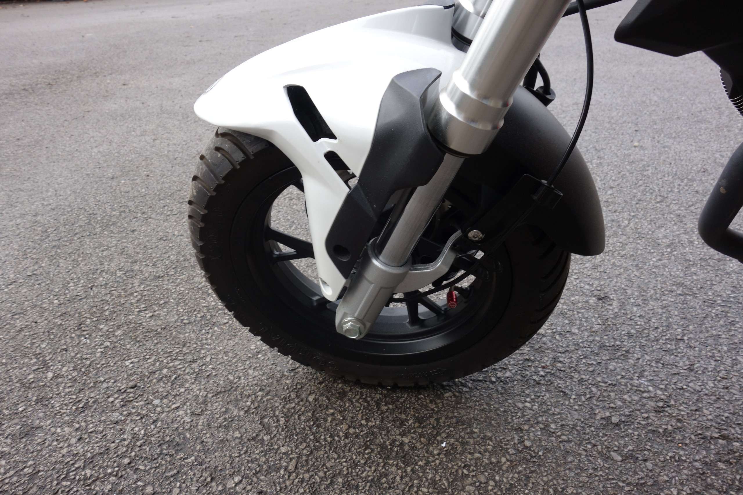 2025 BENELLI TNT 2025 BENELLI TNT