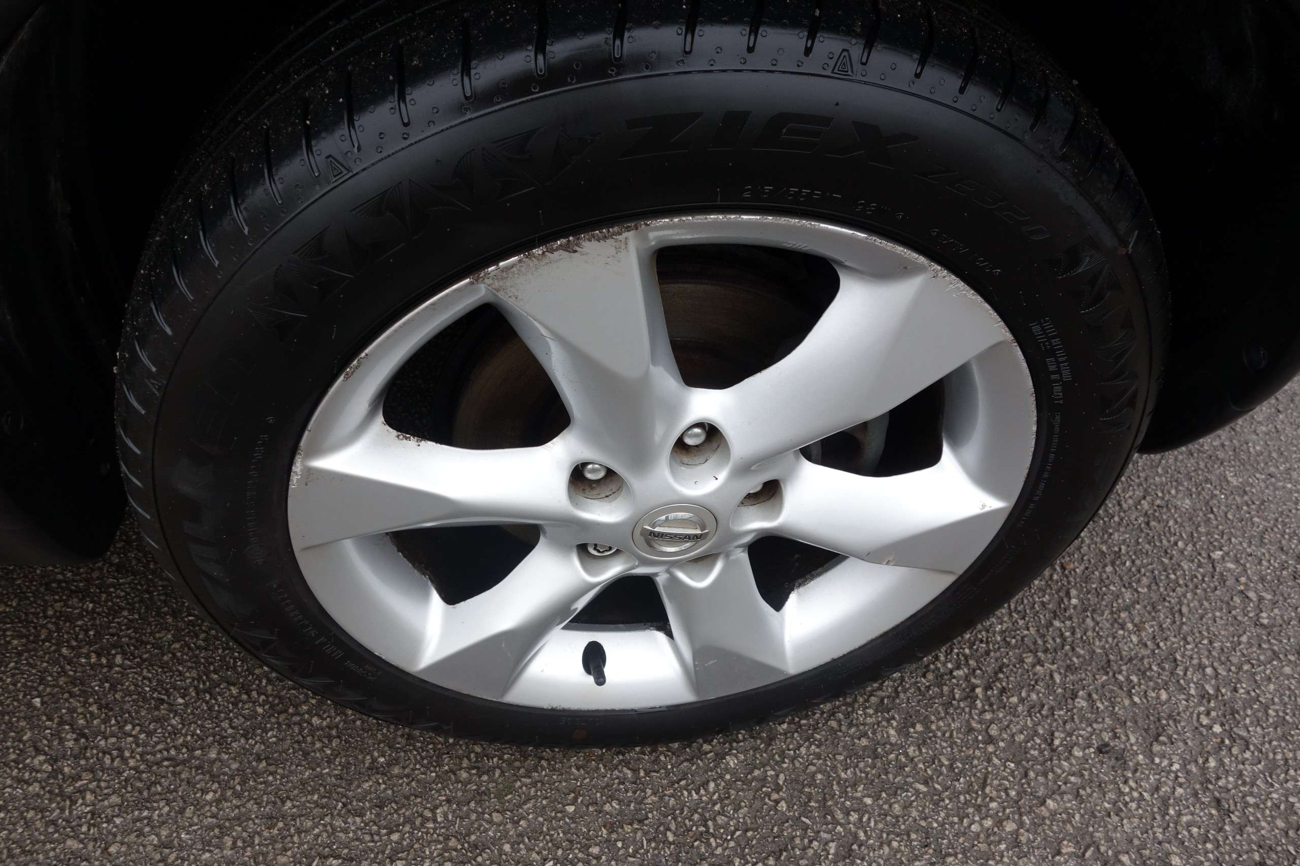 A 2012 NISSAN JUKE 1.6 Acenta SUV 5dr Petrol Manual Euro 5 (s/s) (117 ps) A 2012 NISSAN JUKE 1.6 Acenta SUV 5dr Petrol Manual Euro 5 (s/s) (117 ps)