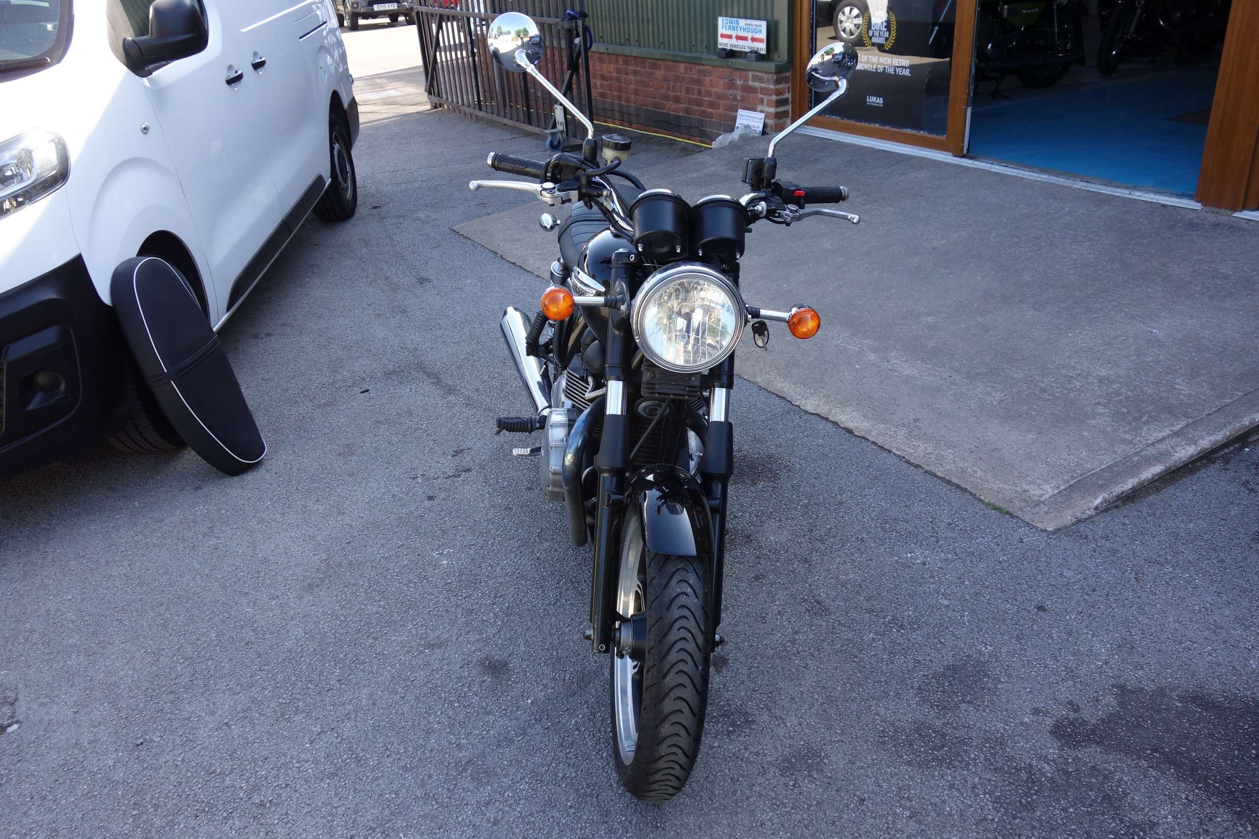 2009 TRIUMPH BONNEVILLE 2009 TRIUMPH BONNEVILLE