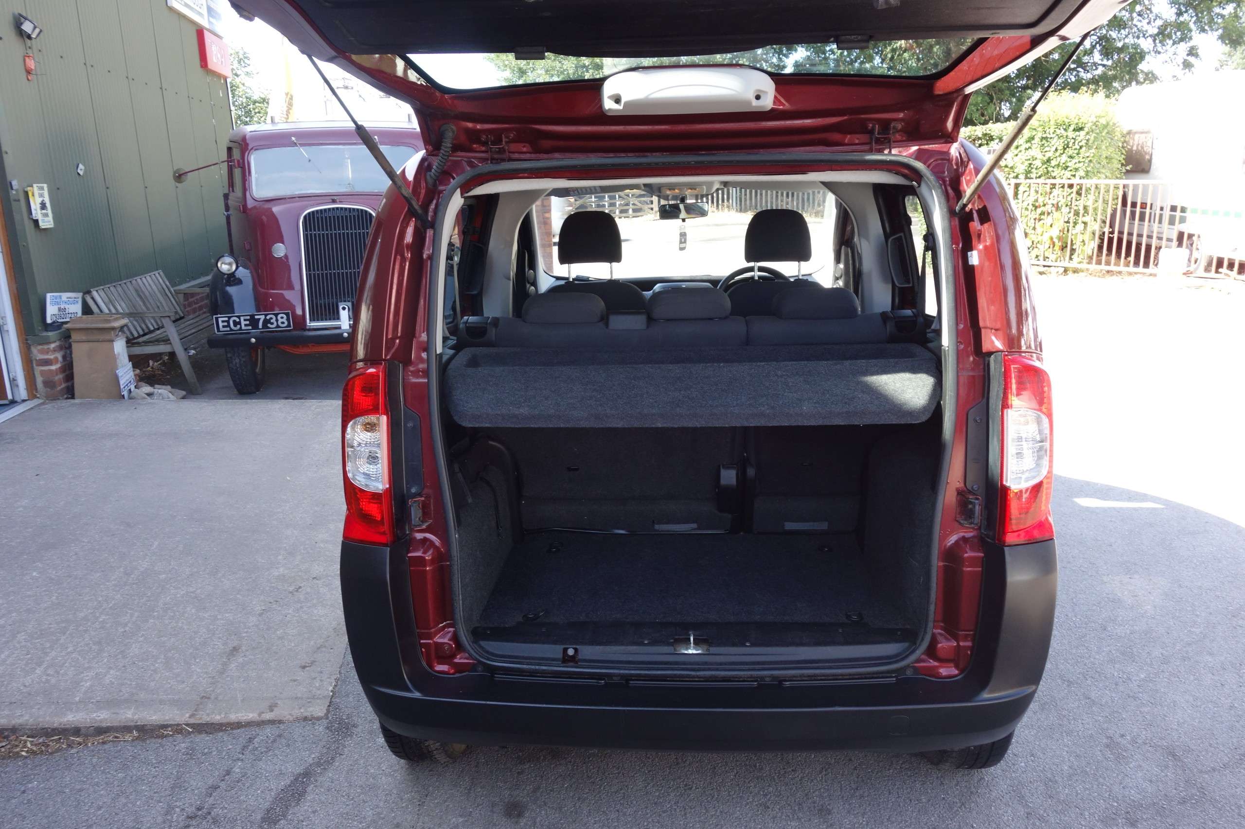 2013 PEUGEOT BIPPER TEPEE 2013 PEUGEOT BIPPER TEPEE