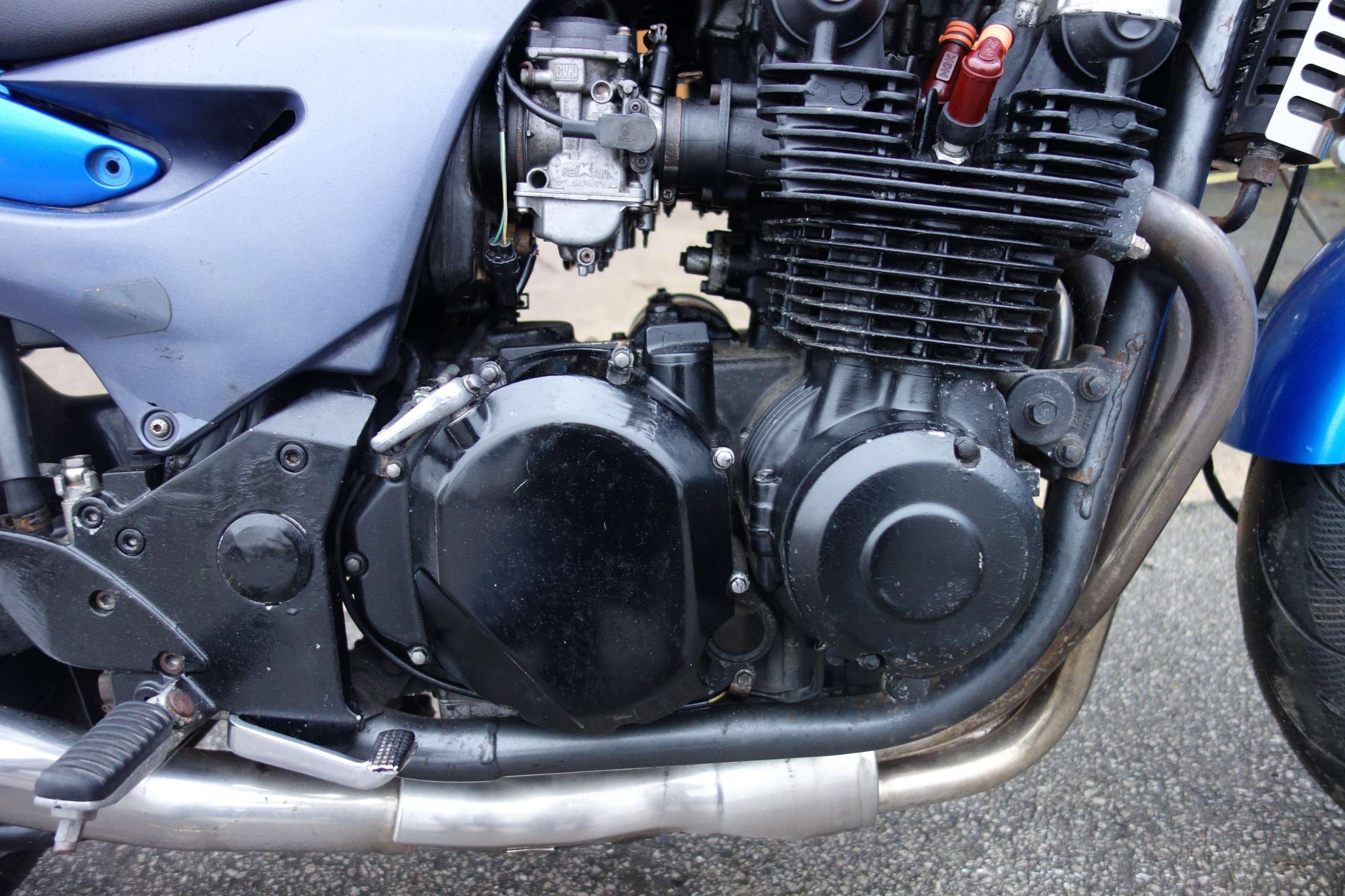 1999 KAWASAKI ZR 1999 KAWASAKI ZR