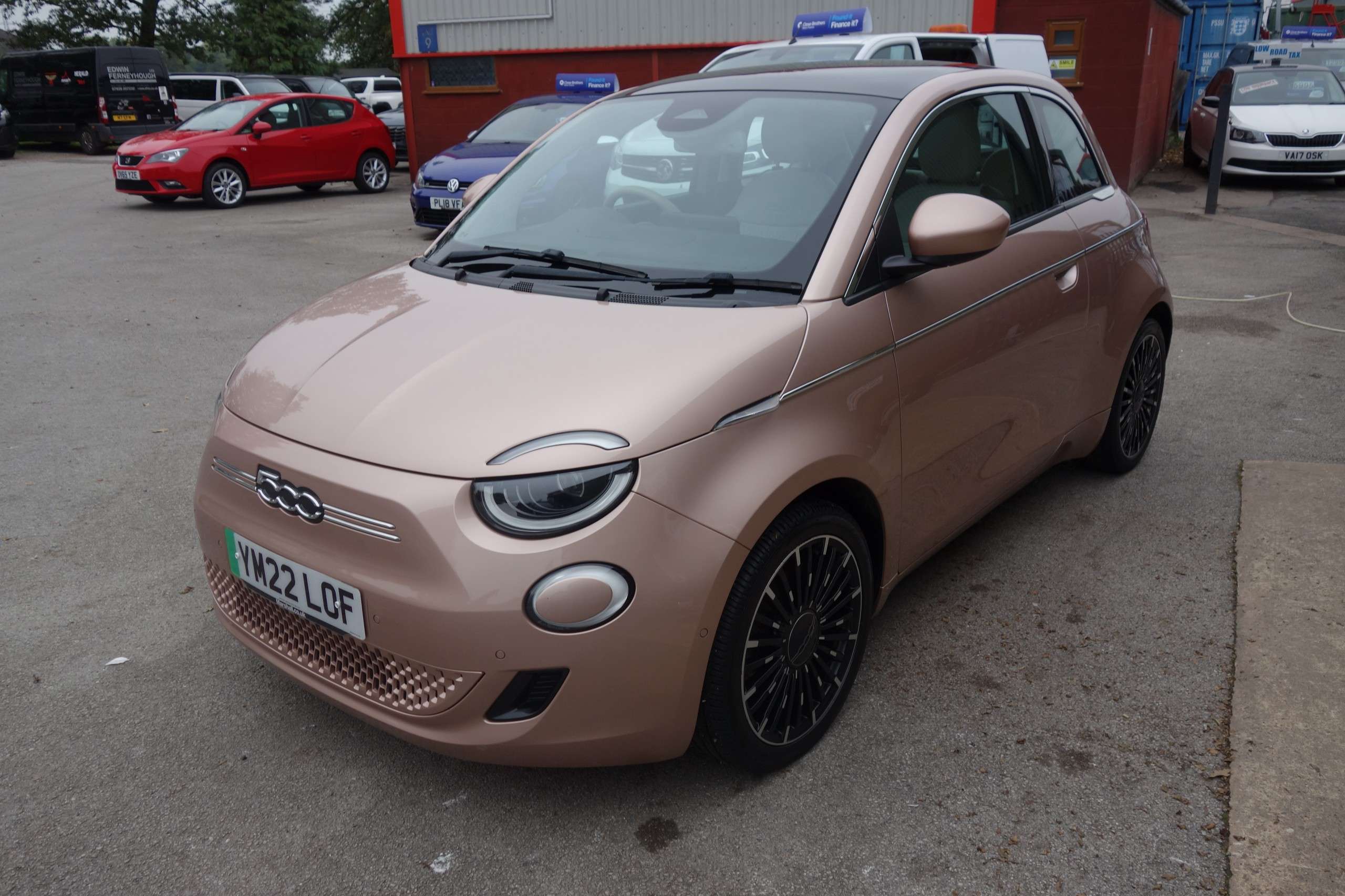 2022 FIAT 500E 2022 FIAT 500E