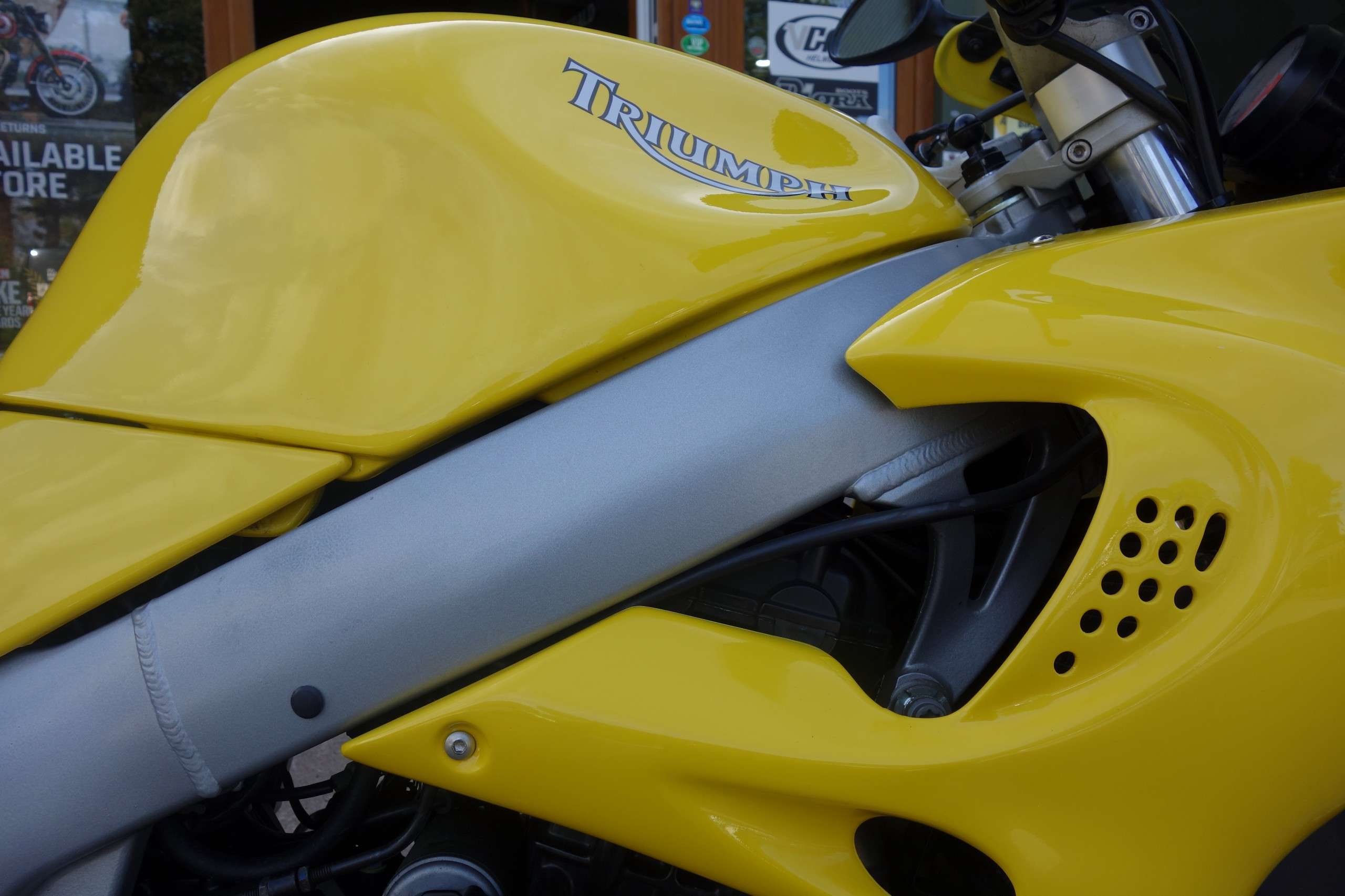 2002 TRIUMPH SPRINT 2002 TRIUMPH SPRINT