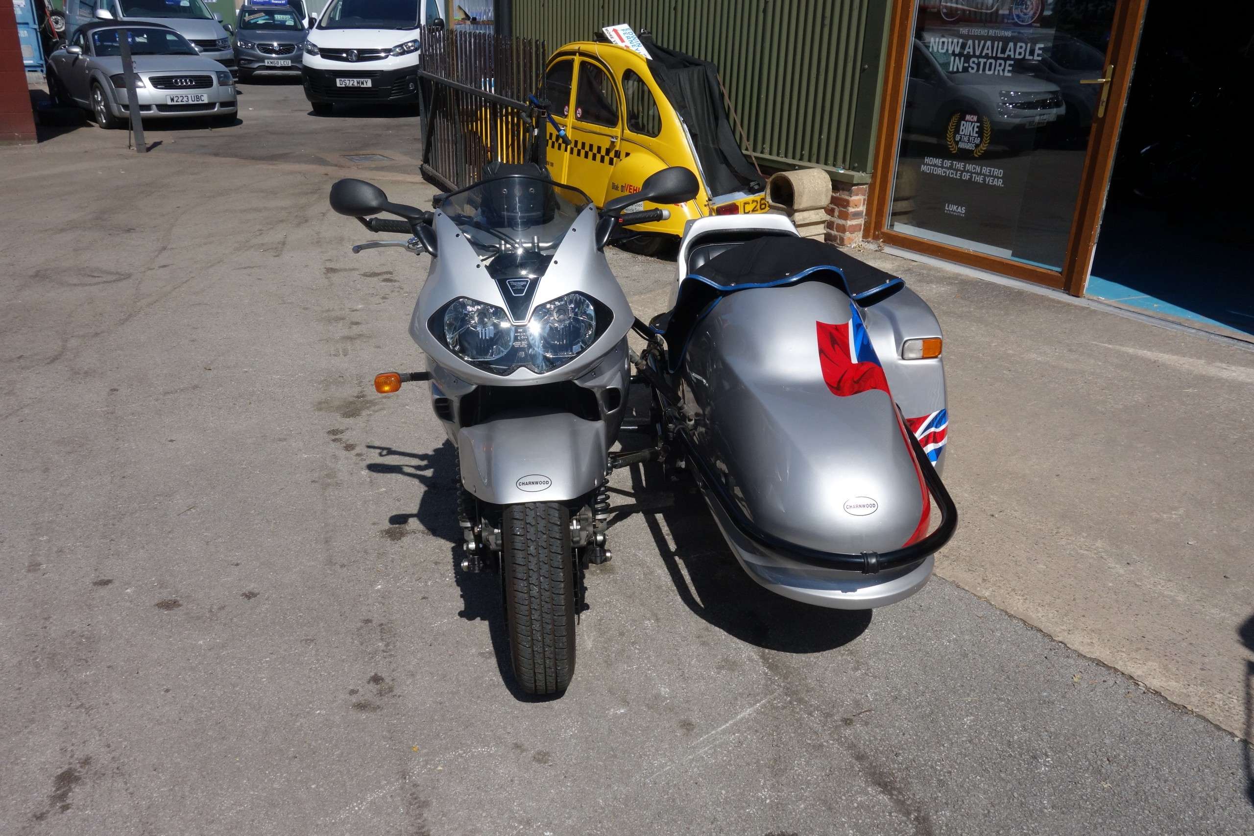 2003 TRIUMPH DAYTONA 2003 TRIUMPH DAYTONA