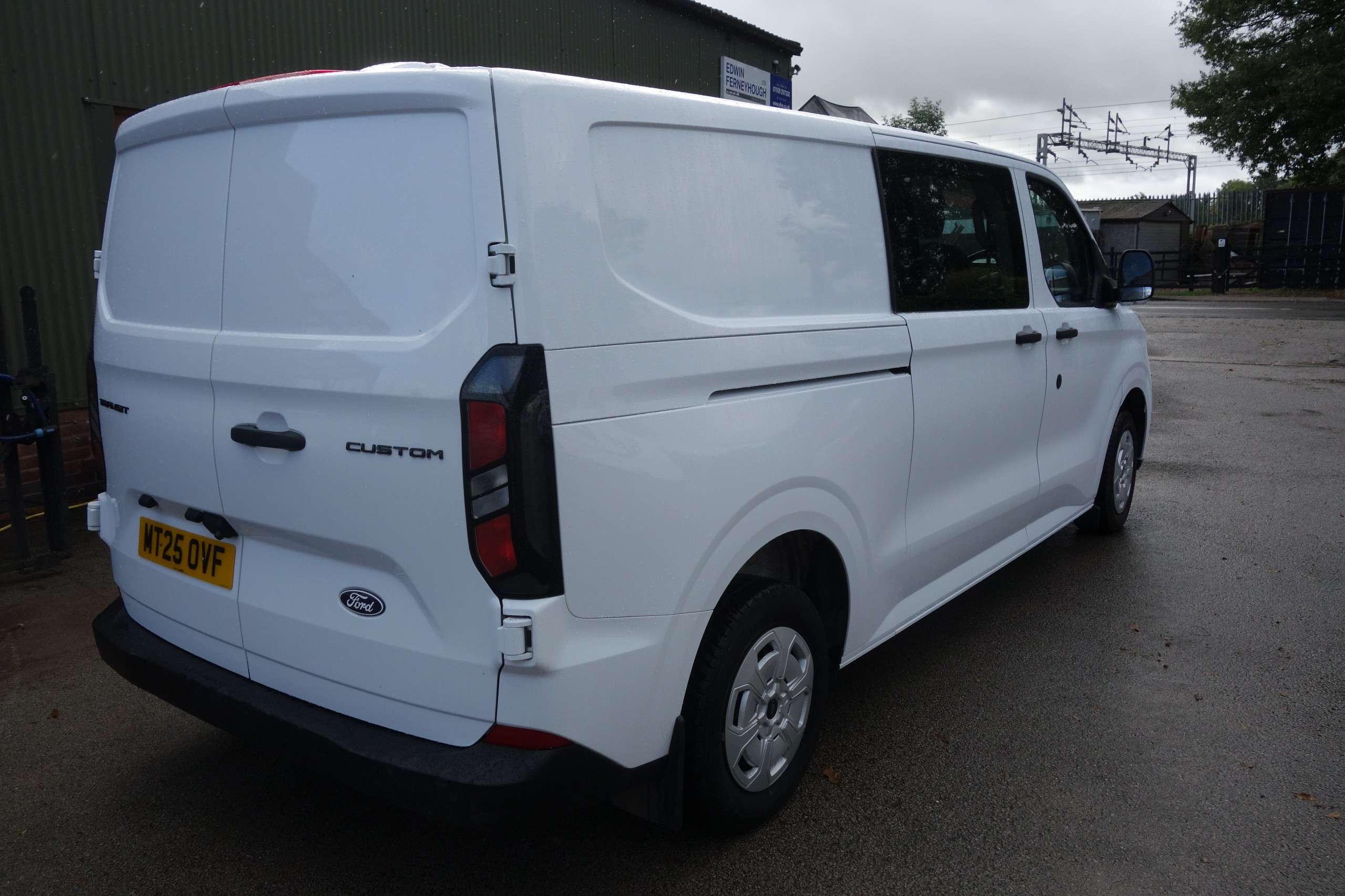 A 2025 FORD TRANSIT CUSTOM 2.0 320 EcoBlue Trend Crew Van Double Cab 5dr Diesel Manual L2 H1 Euro 6 (s/s) (110 ps) A 2025 FORD TRANSIT CUSTOM 2.0 320 EcoBlue Trend Crew Van Double Cab 5dr Diesel Manual L2 H1 Euro 6 (s/s) (110 ps)