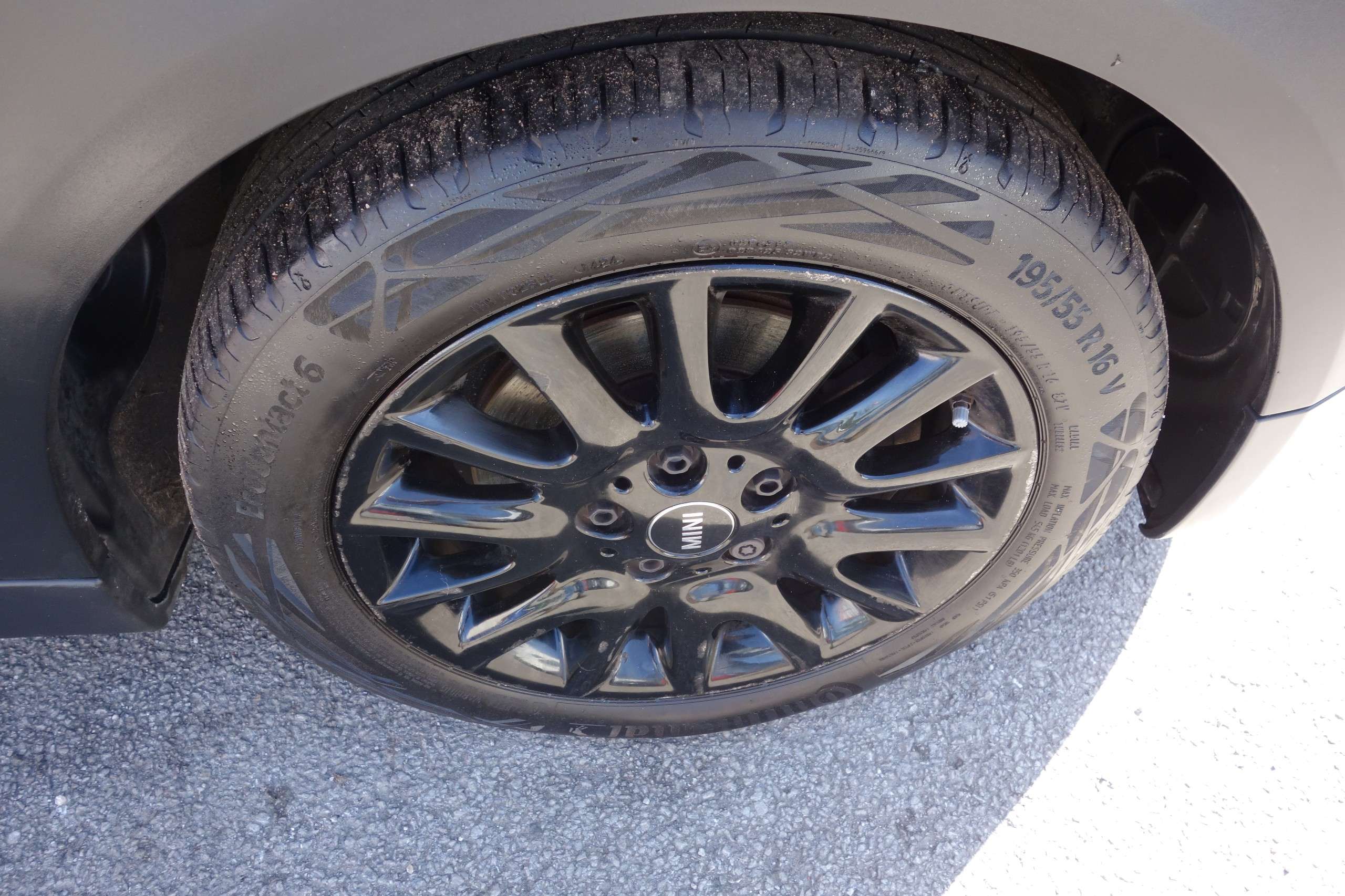 A 2019 MINI HATCH 1.5 Cooper Classic Hatchback 5dr Petrol Steptronic Euro 6 (s/s) (136 ps) A 2019 MINI HATCH 1.5 Cooper Classic Hatchback 5dr Petrol Steptronic Euro 6 (s/s) (136 ps)