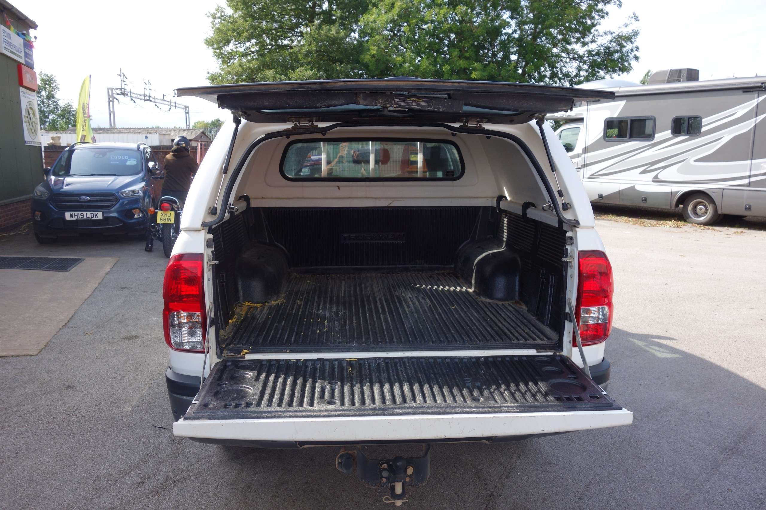 2020 TOYOTA HILUX 2020 TOYOTA HILUX