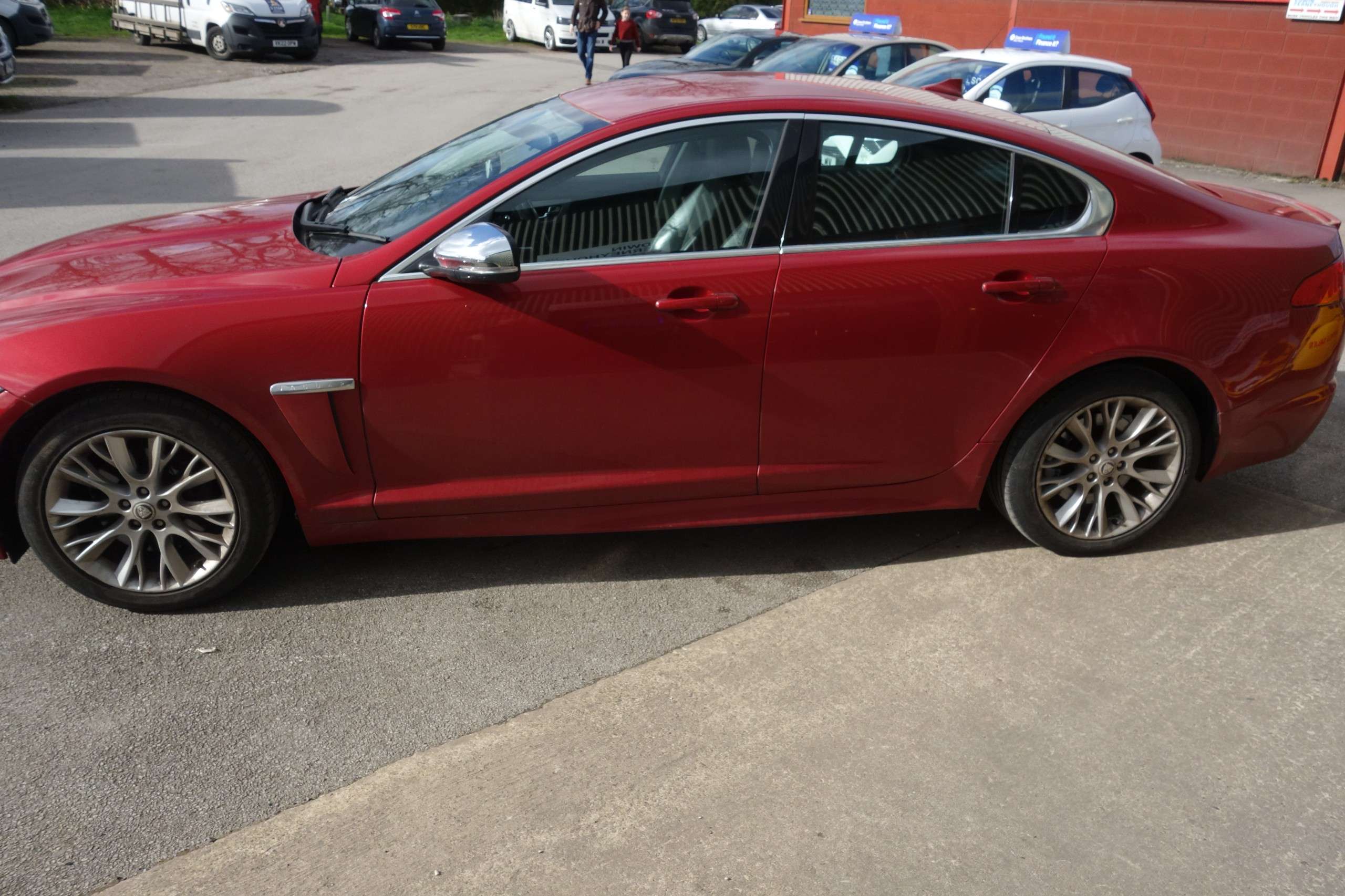 2013 JAGUAR XF 2013 JAGUAR XF