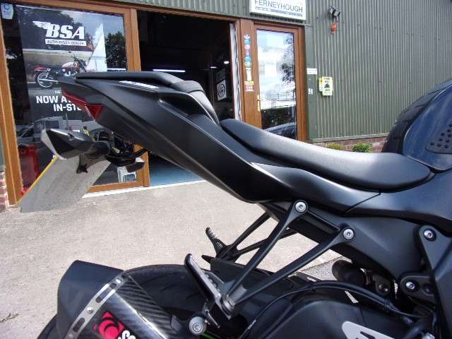 2019 KAWASAKI ZX 2019 KAWASAKI ZX