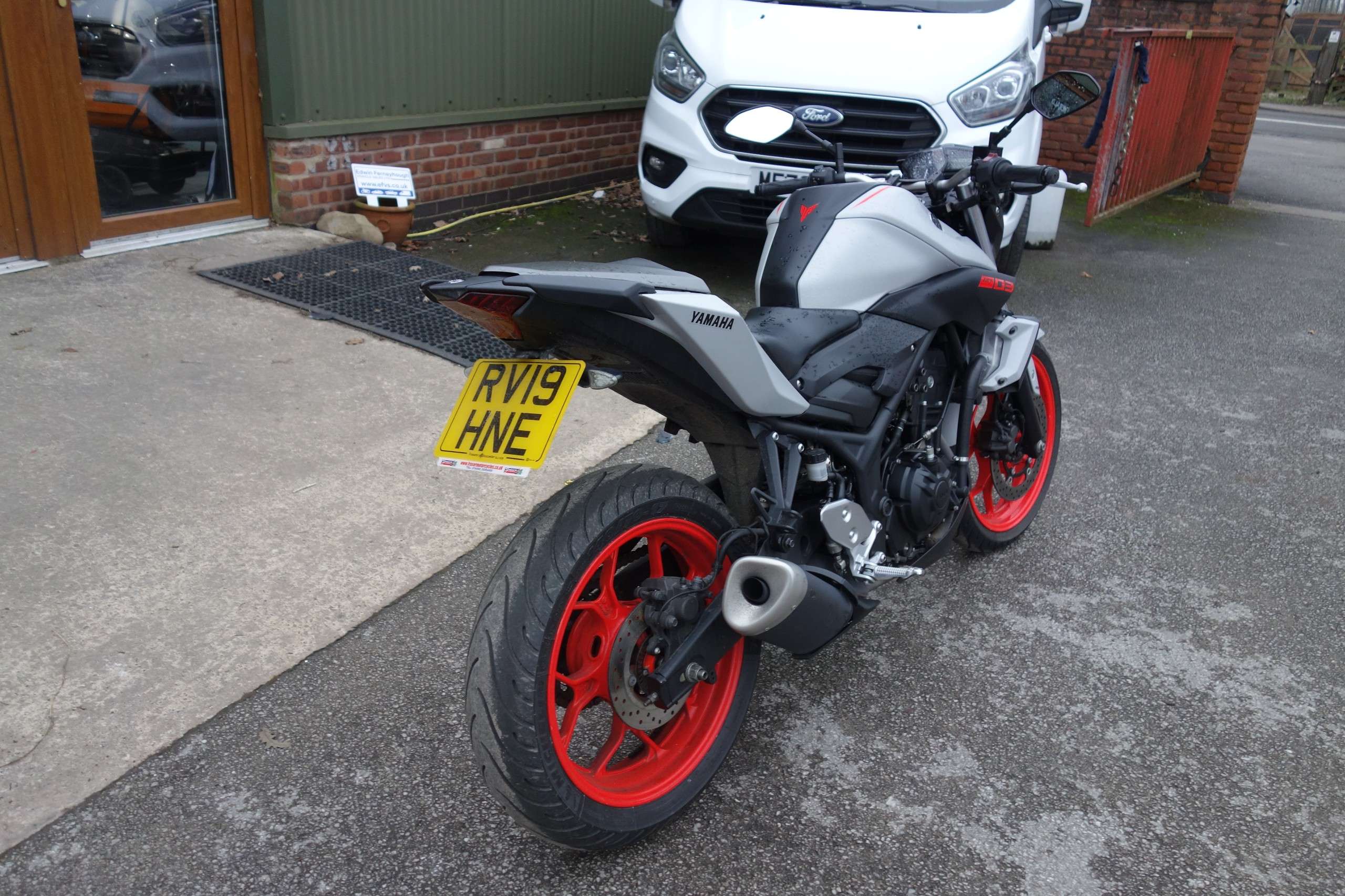 A 2019 YAMAHA MT-03 300 ABS Hyper-naked Petrol Manual Euro 4 (42 ps) A 2019 YAMAHA MT-03 300 ABS Hyper-naked Petrol Manual Euro 4 (42 ps)