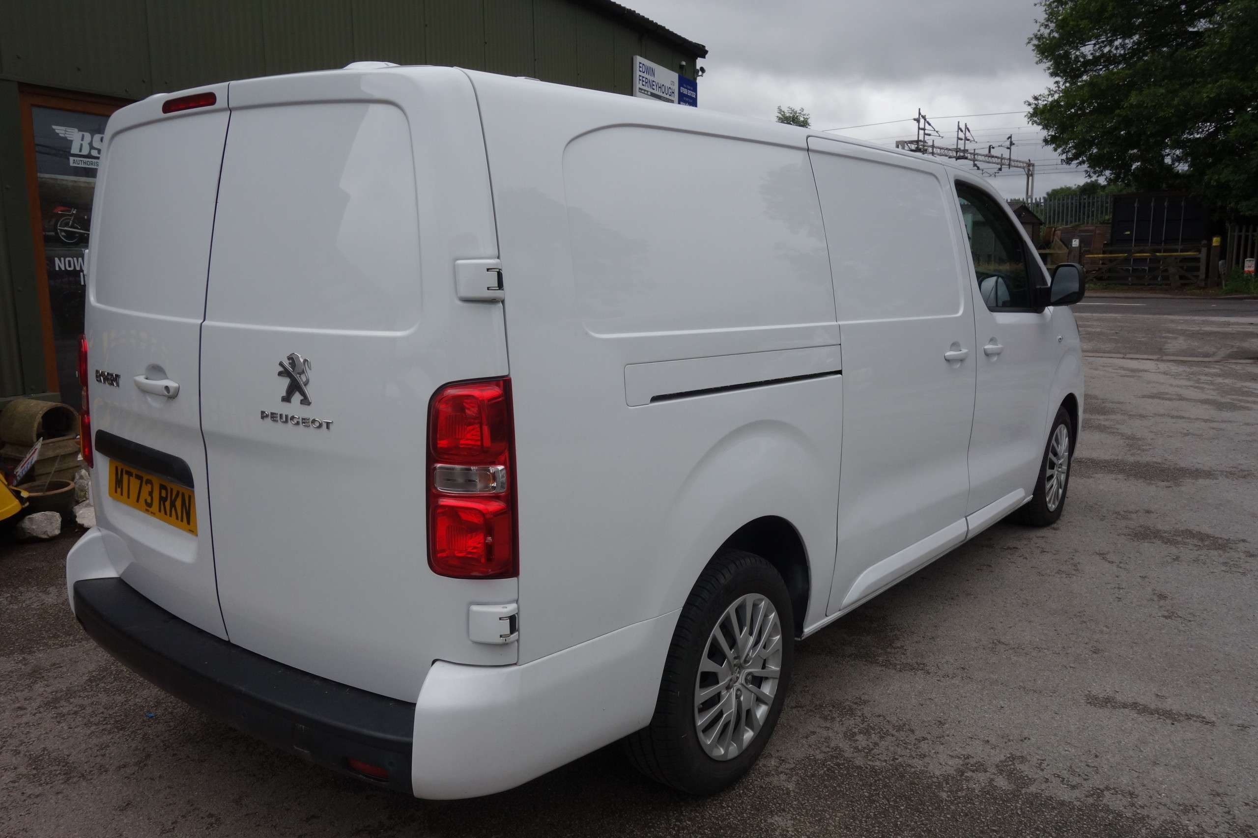 A 2023 PEUGEOT EXPERT 1.5 BlueHDi 1000 Asphalt Premium + Long Panel Van 6dr Diesel Manual LWB Euro 6 (s/s) (100 bhp) A 2023 PEUGEOT EXPERT 1.5 BlueHDi 1000 Asphalt Premium + Long Panel Van 6dr Diesel Manual LWB Euro 6 (s/s) (100 bhp)