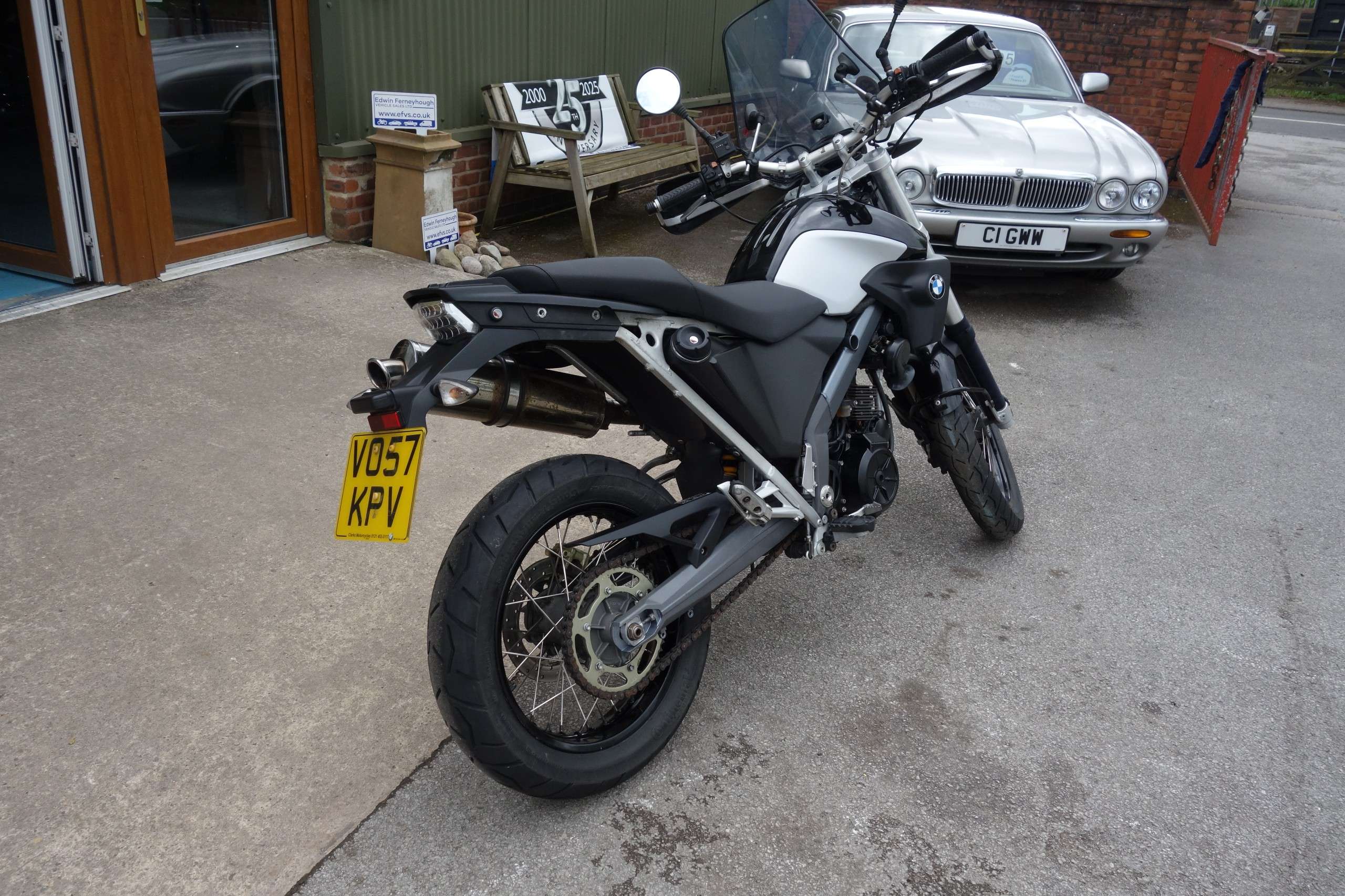 A 2007 BMW G650 X Country A 2007 BMW G650 X Country