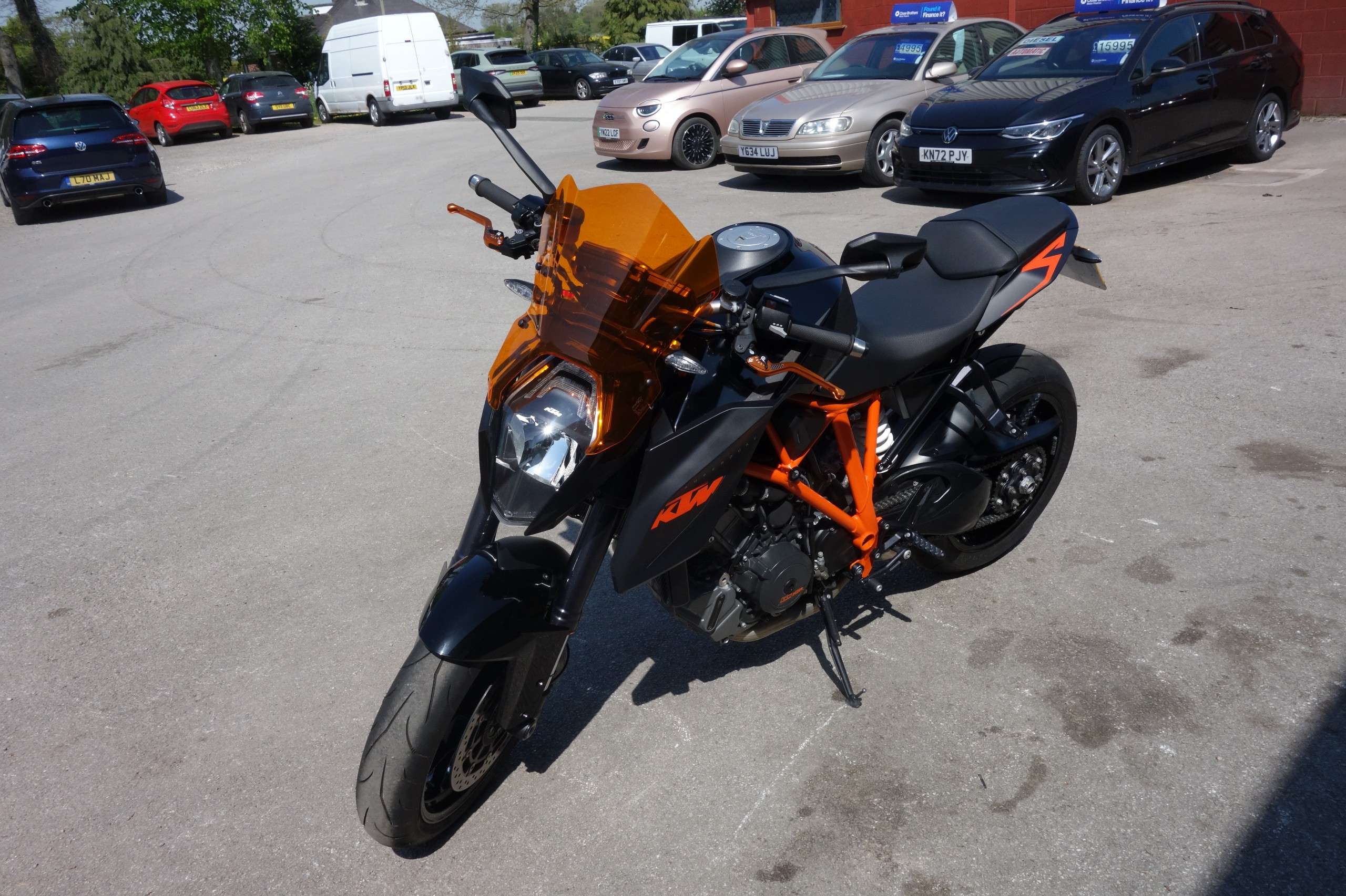 2016 KTM SUPER DUKE 2016 KTM SUPER DUKE