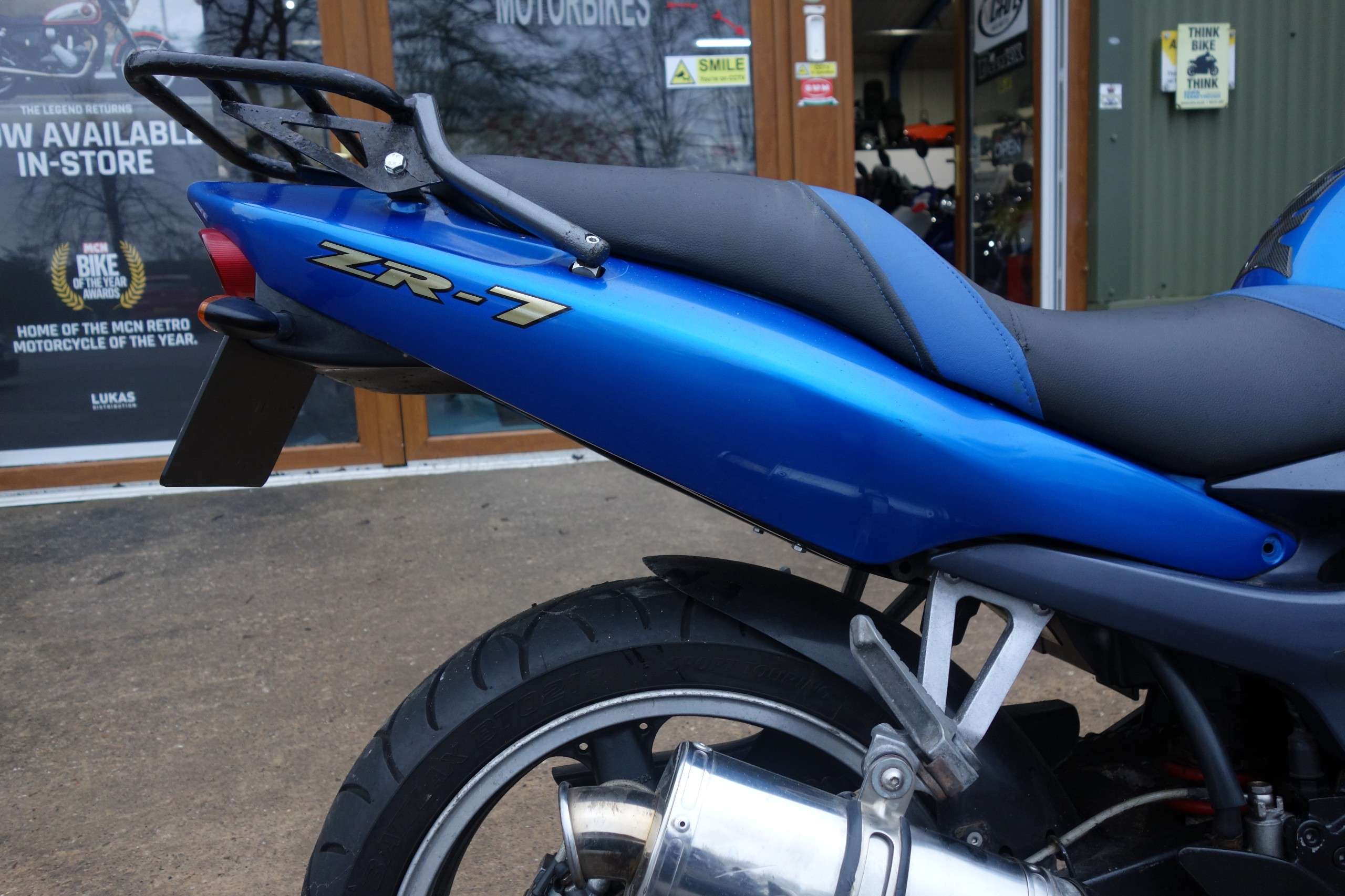 1999 KAWASAKI ZR 1999 KAWASAKI ZR