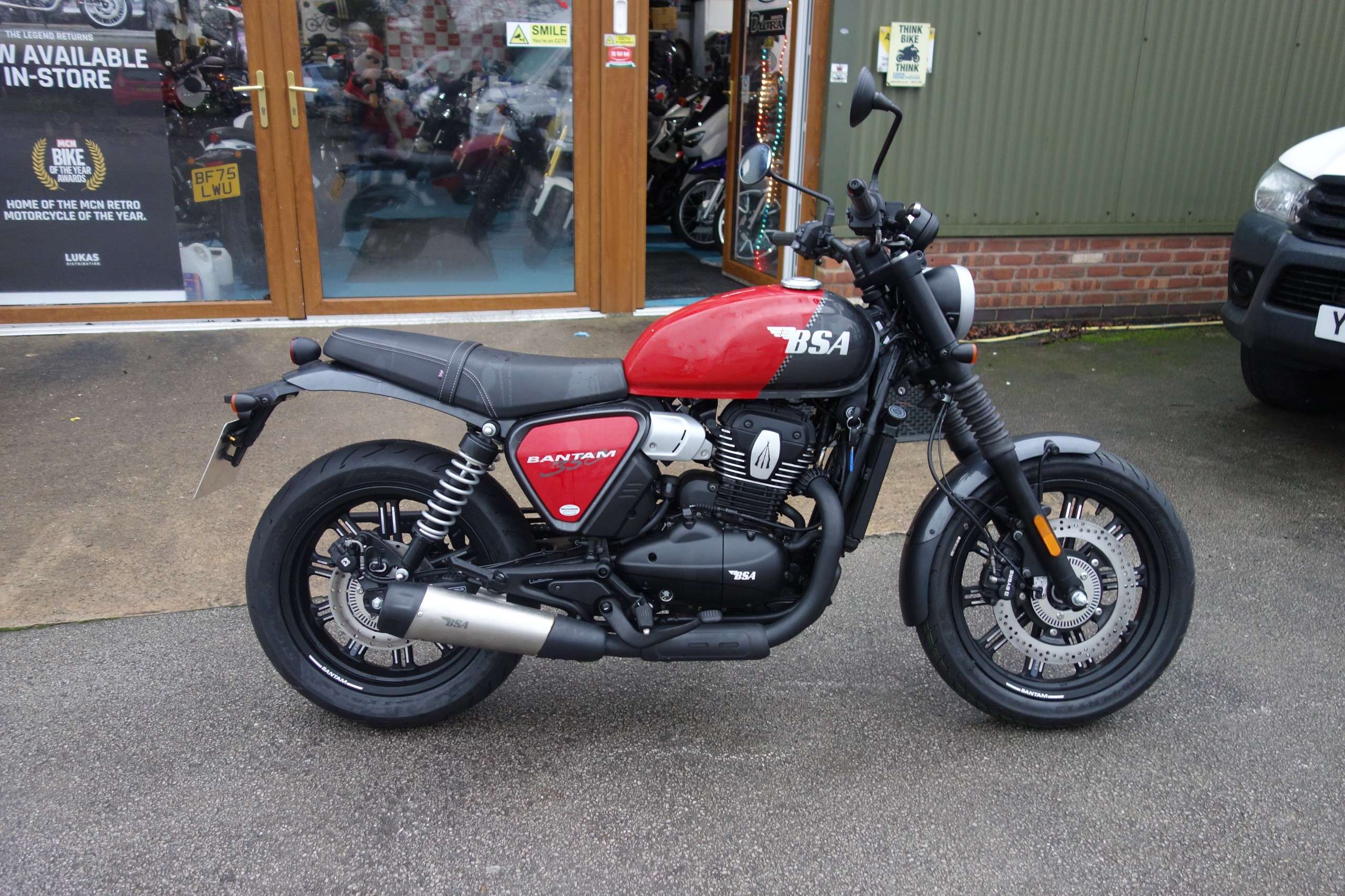 A null BSA NEW BANTAM 350 A null BSA NEW BANTAM 350