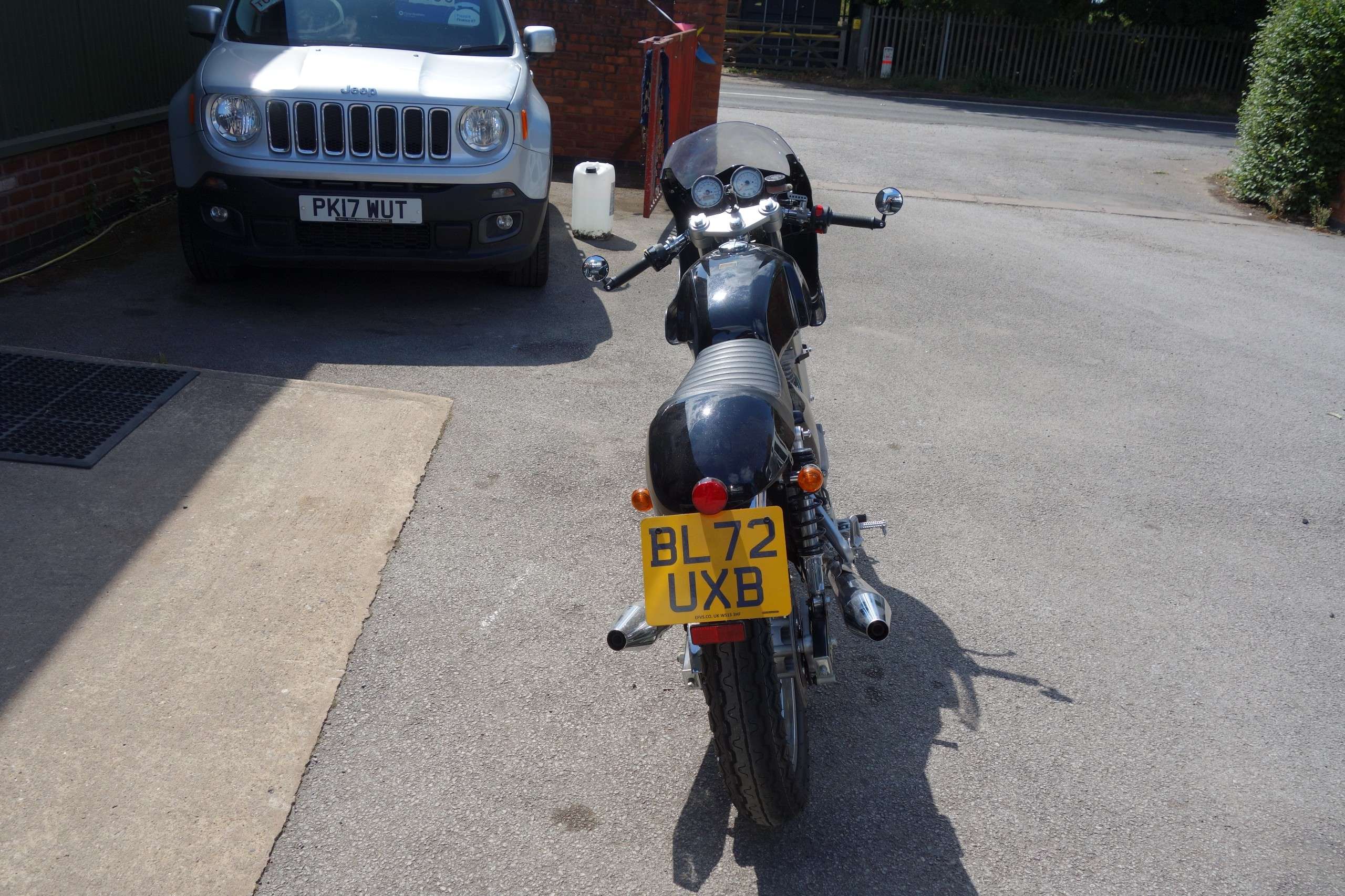 2022 MASH CAFE RACER 2022 MASH CAFE RACER