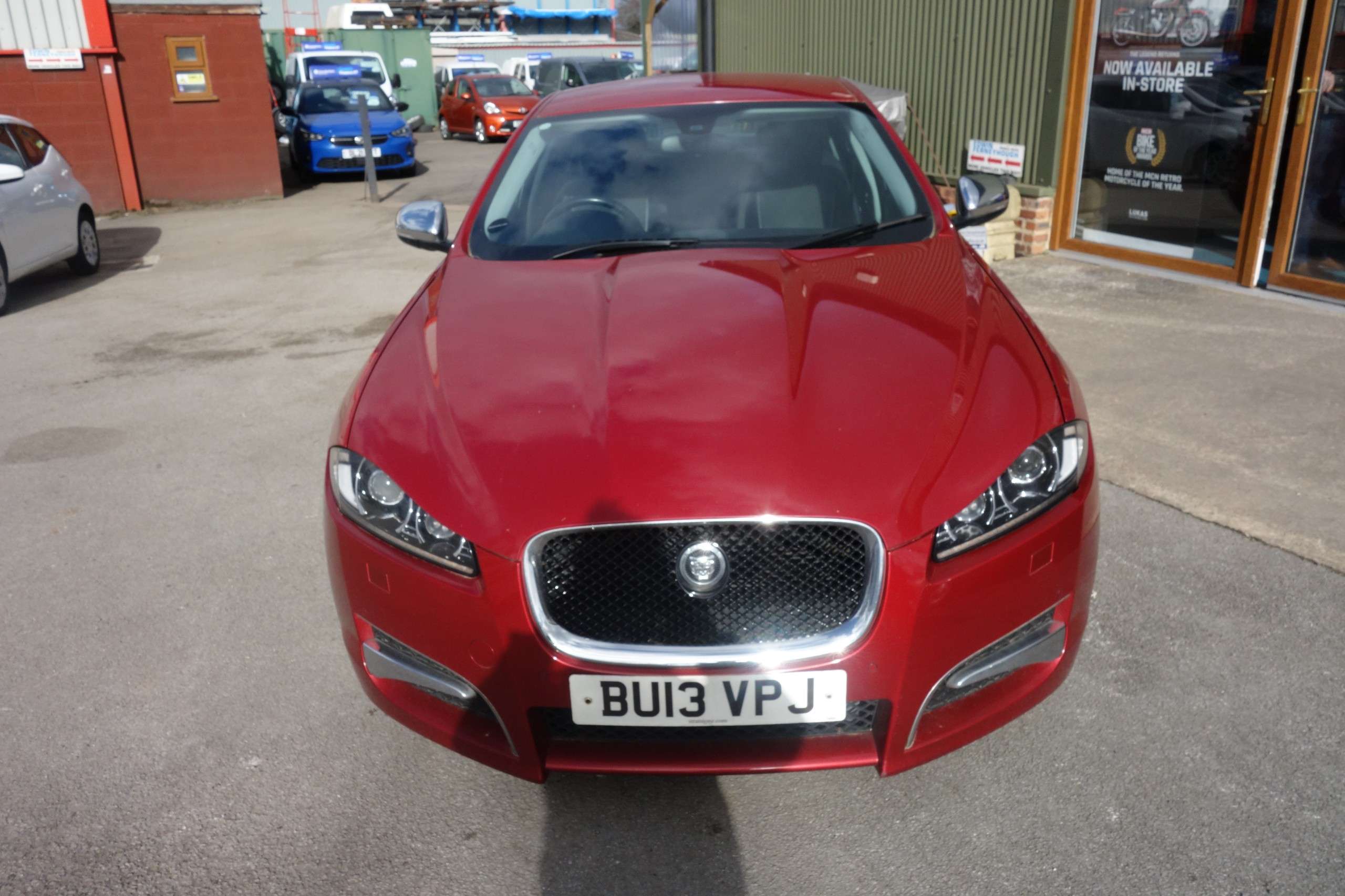 2013 JAGUAR XF 2013 JAGUAR XF