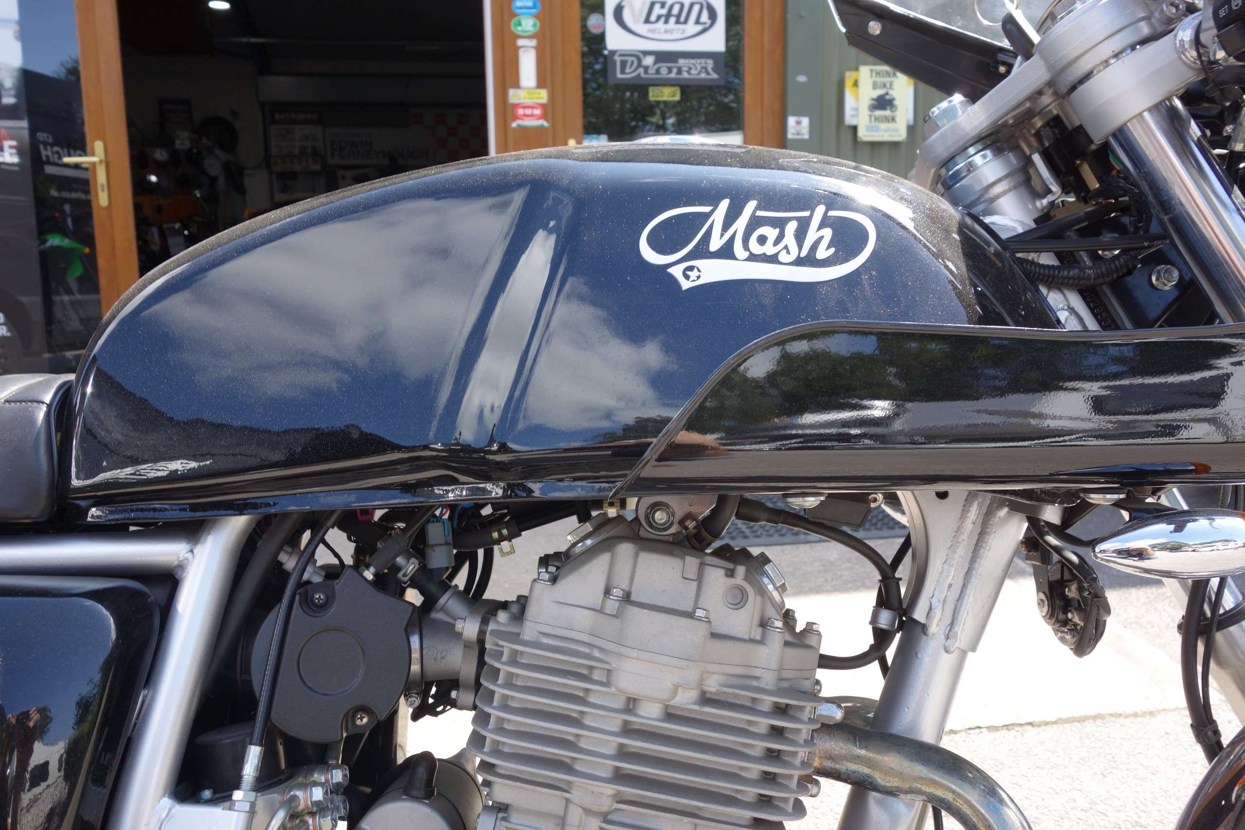 2022 MASH CAFE RACER 2022 MASH CAFE RACER