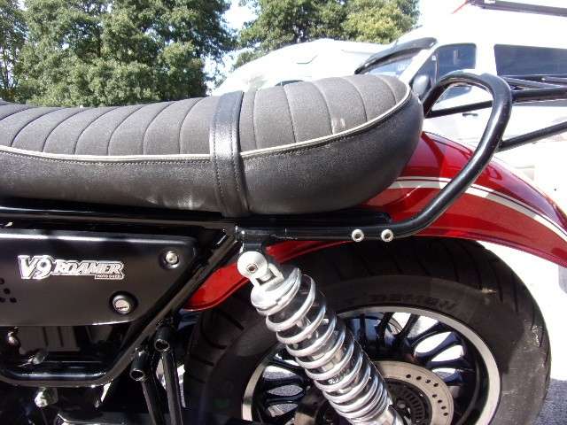 2016 MOTO GUZZI V9 2016 MOTO GUZZI V9