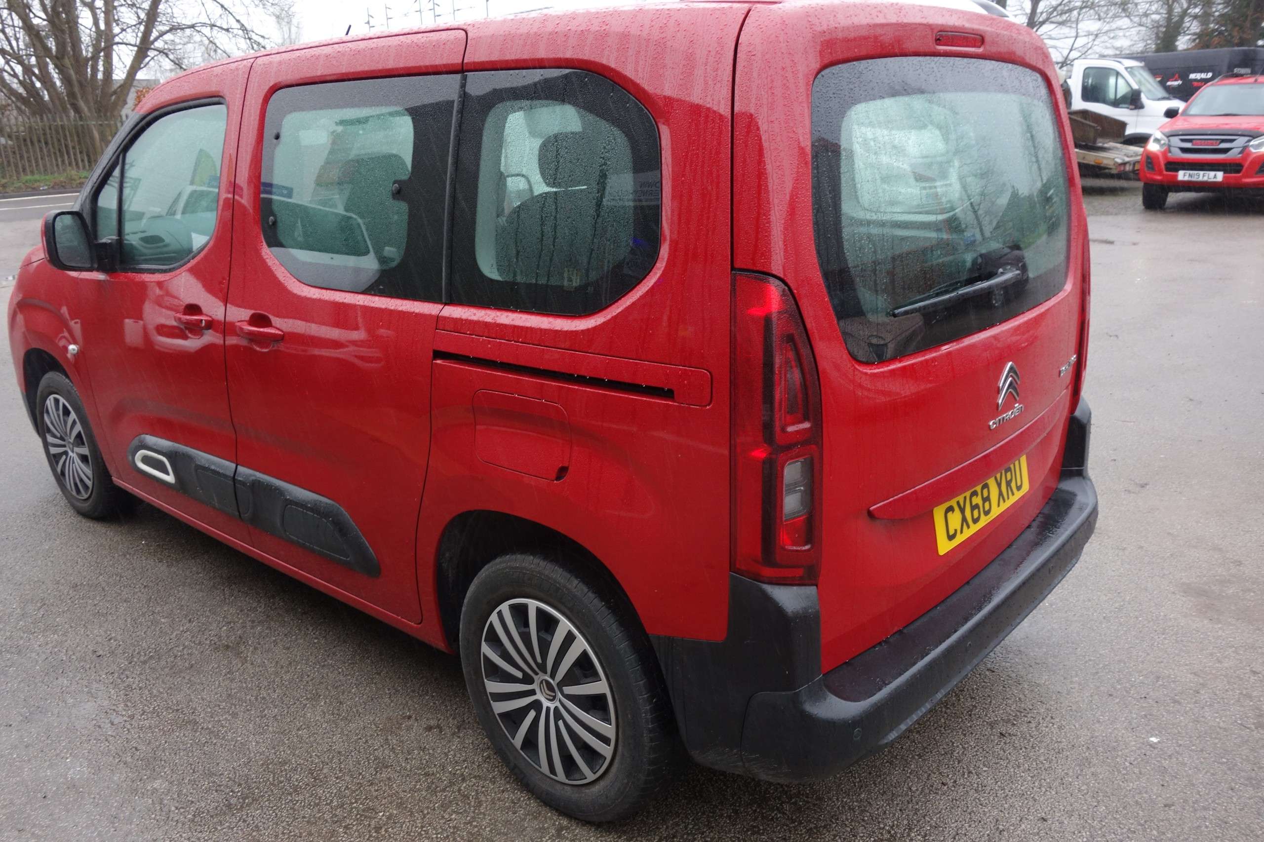 A 2018 CITROEN BERLINGO 1.5 BlueHDi Feel M MPV 5dr Diesel EAT Euro 6 (s/s) (130 ps) A 2018 CITROEN BERLINGO 1.5 BlueHDi Feel M MPV 5dr Diesel EAT Euro 6 (s/s) (130 ps)