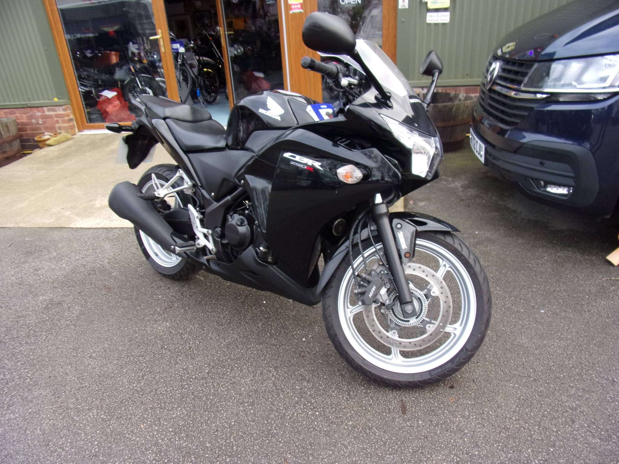 A 2012 HONDA CBR CBR 250 RA-B A 2012 HONDA CBR CBR 250 RA-B