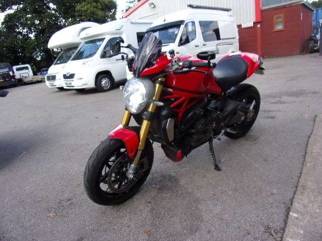 2015 DUCATI MONSTER 2015 DUCATI MONSTER