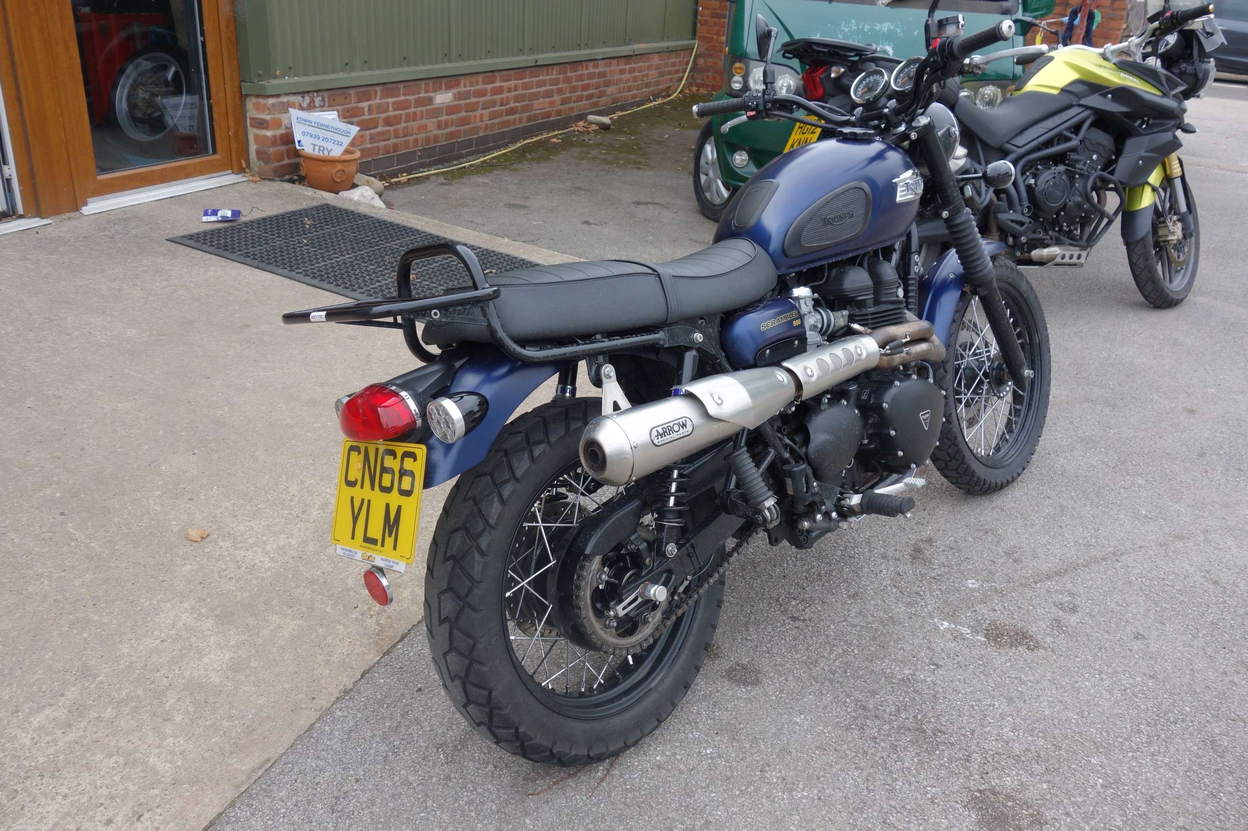 2016 TRIUMPH BONNEVILLE 2016 TRIUMPH BONNEVILLE