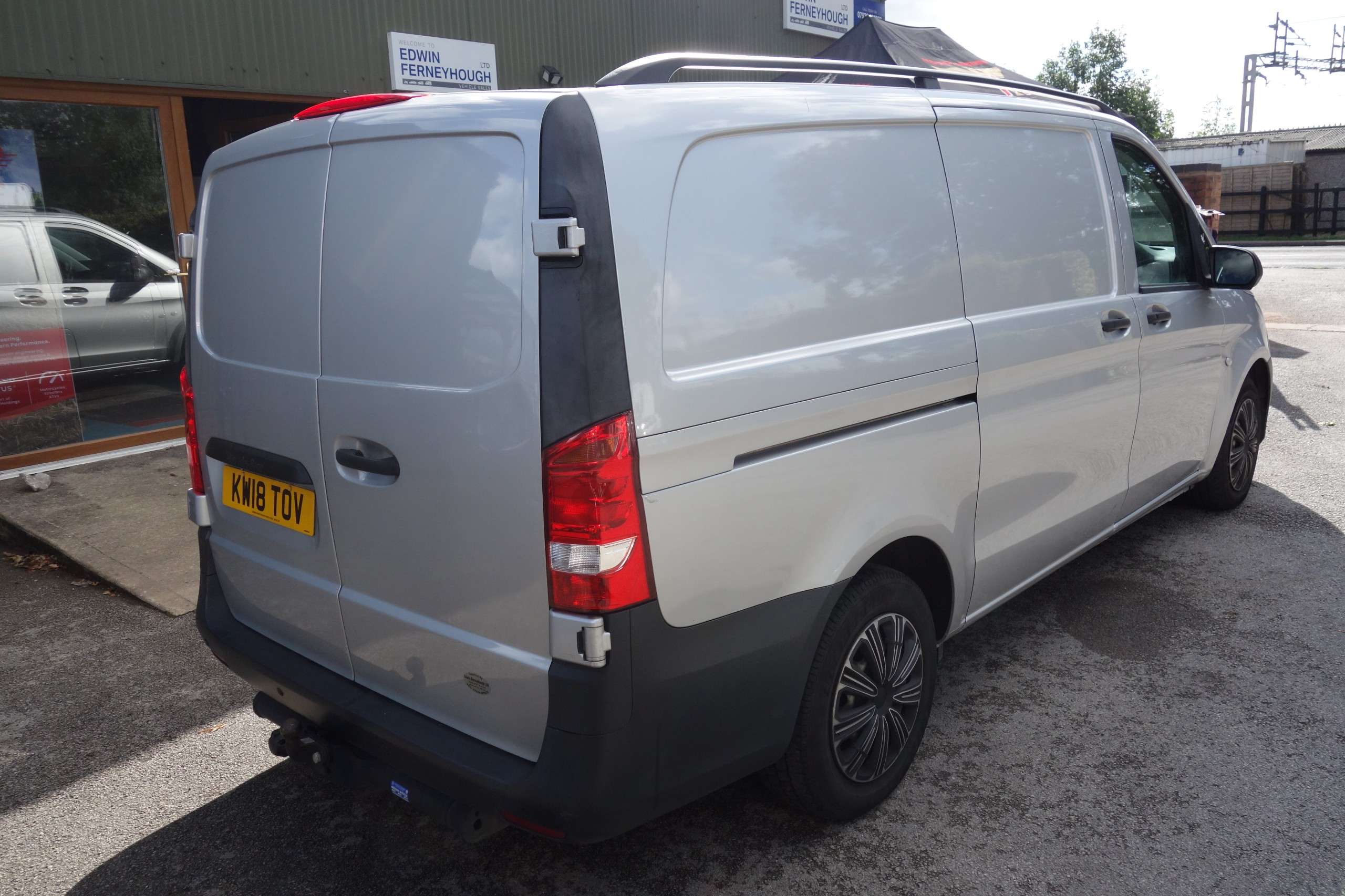 A 2018 MERCEDES-BENZ VITO 1.6 111 CDI Panel Van 6dr Diesel Manual FWD L2 Euro 6 (114 ps) A 2018 MERCEDES-BENZ VITO 1.6 111 CDI Panel Van 6dr Diesel Manual FWD L2 Euro 6 (114 ps)