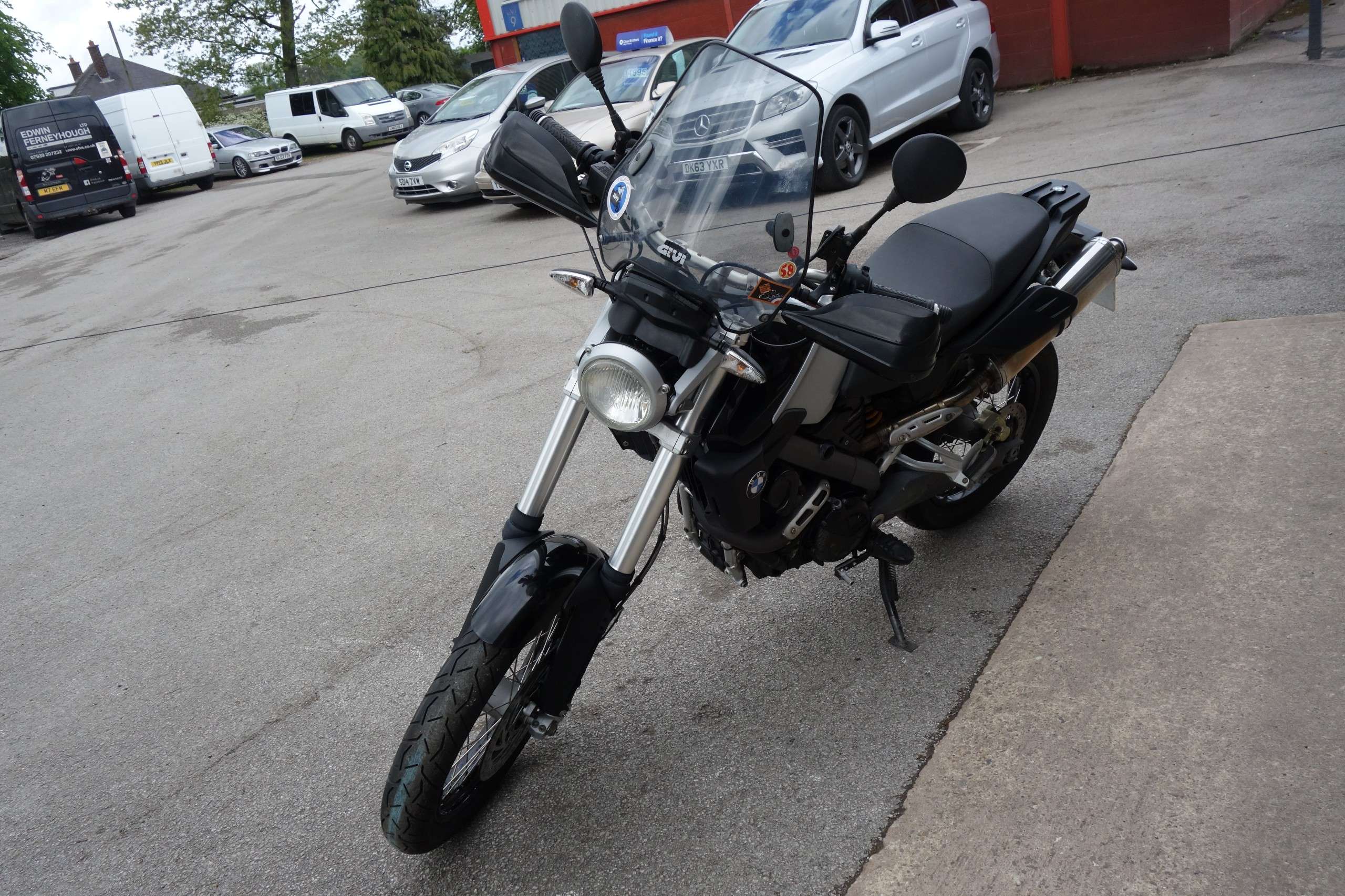 A 2007 BMW G650 X Country A 2007 BMW G650 X Country