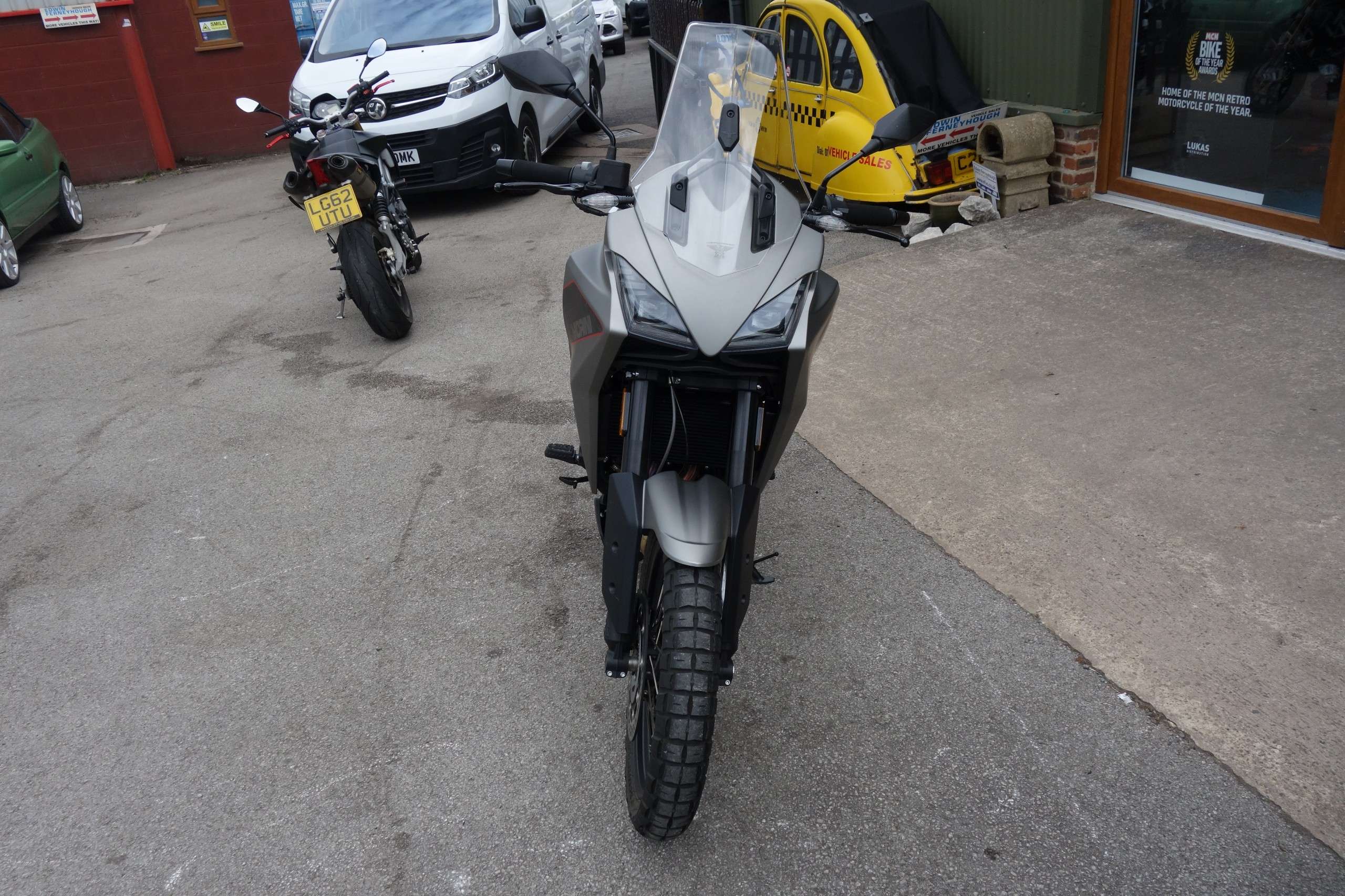 2025 MOTO MORINI X-CAPE 2025 MOTO MORINI X-CAPE