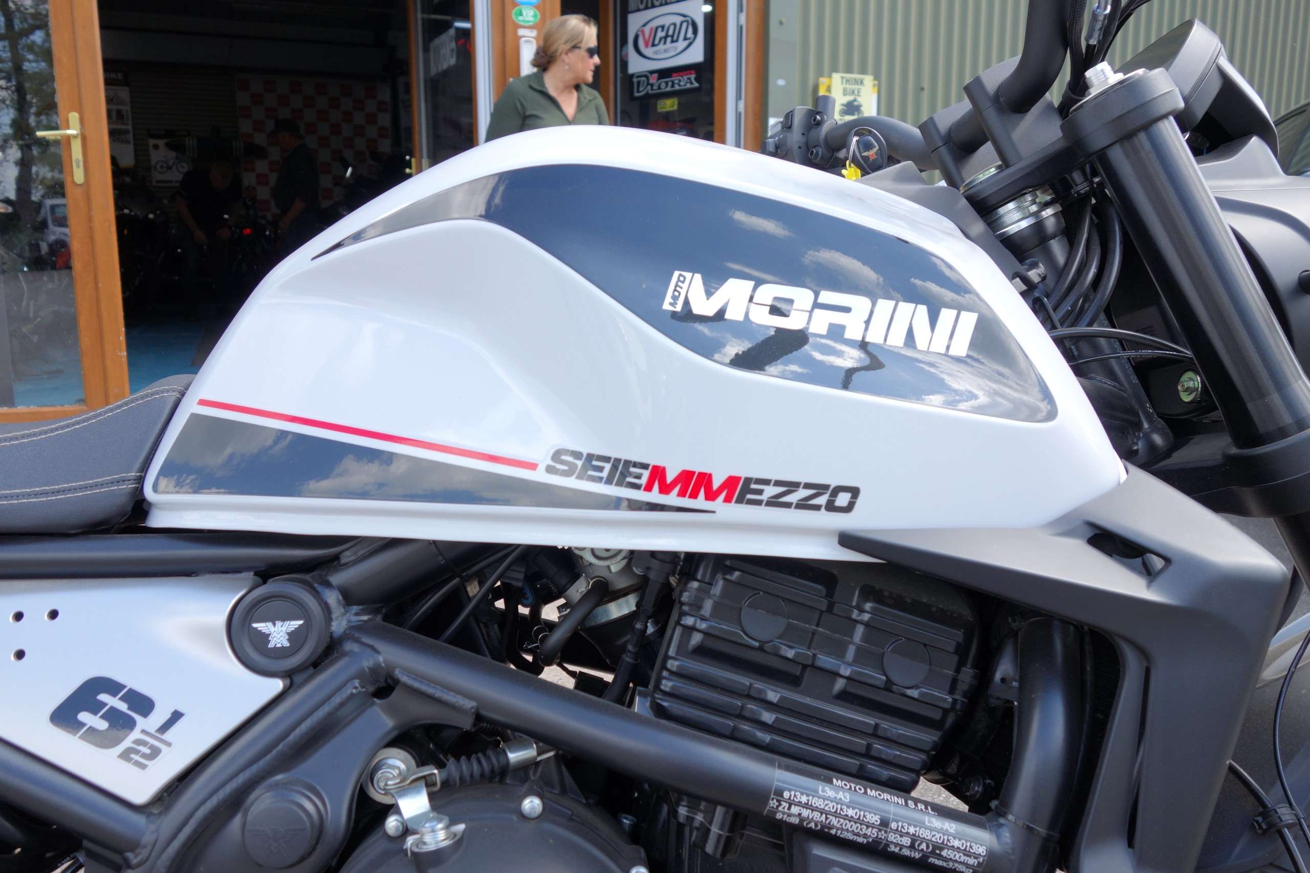 2022 MOTO MORINI SEIEMEZZO STR 2022 MOTO MORINI SEIEMEZZO STR