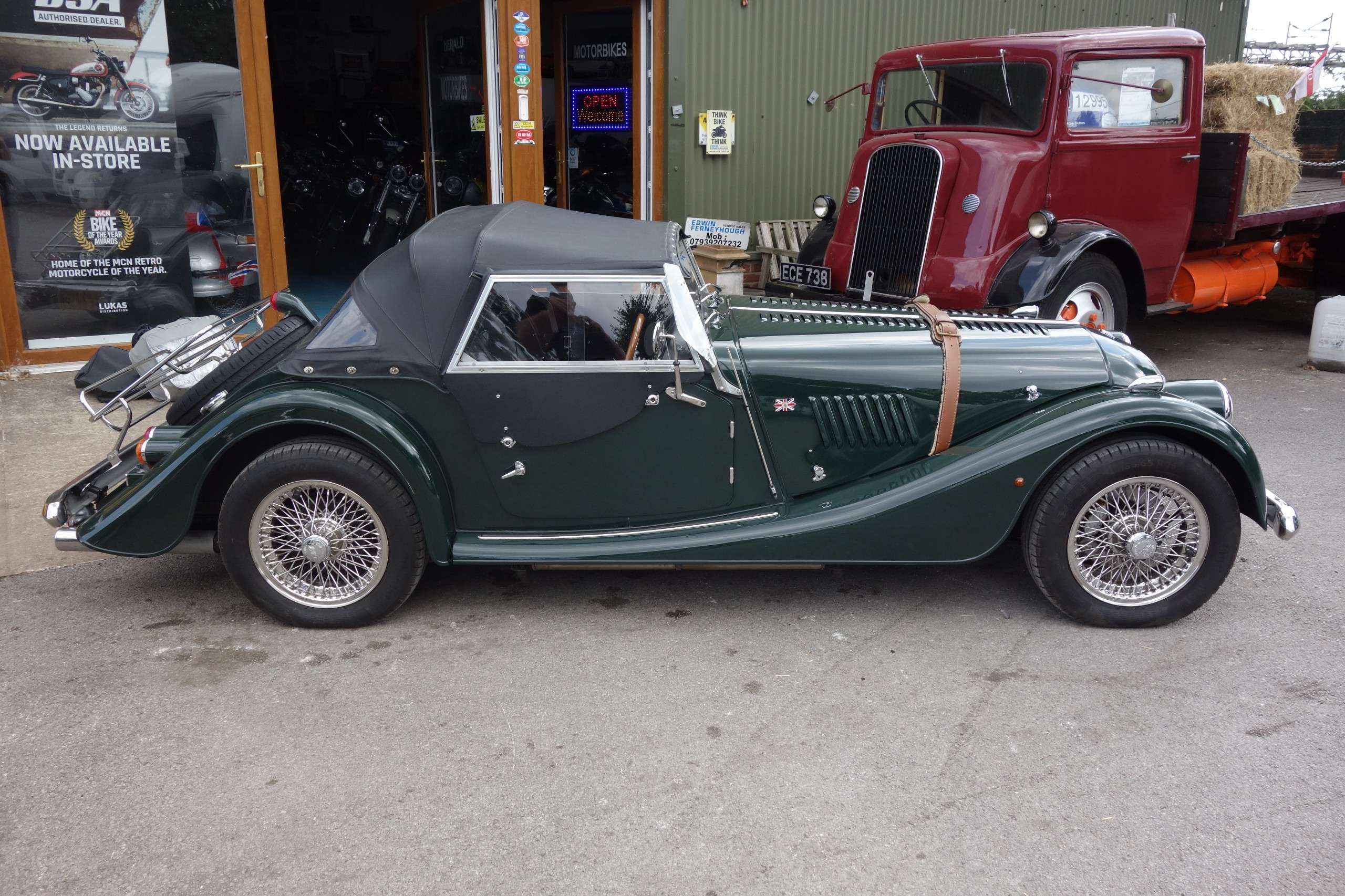 2002 MORGAN 4/4 2002 MORGAN 4/4