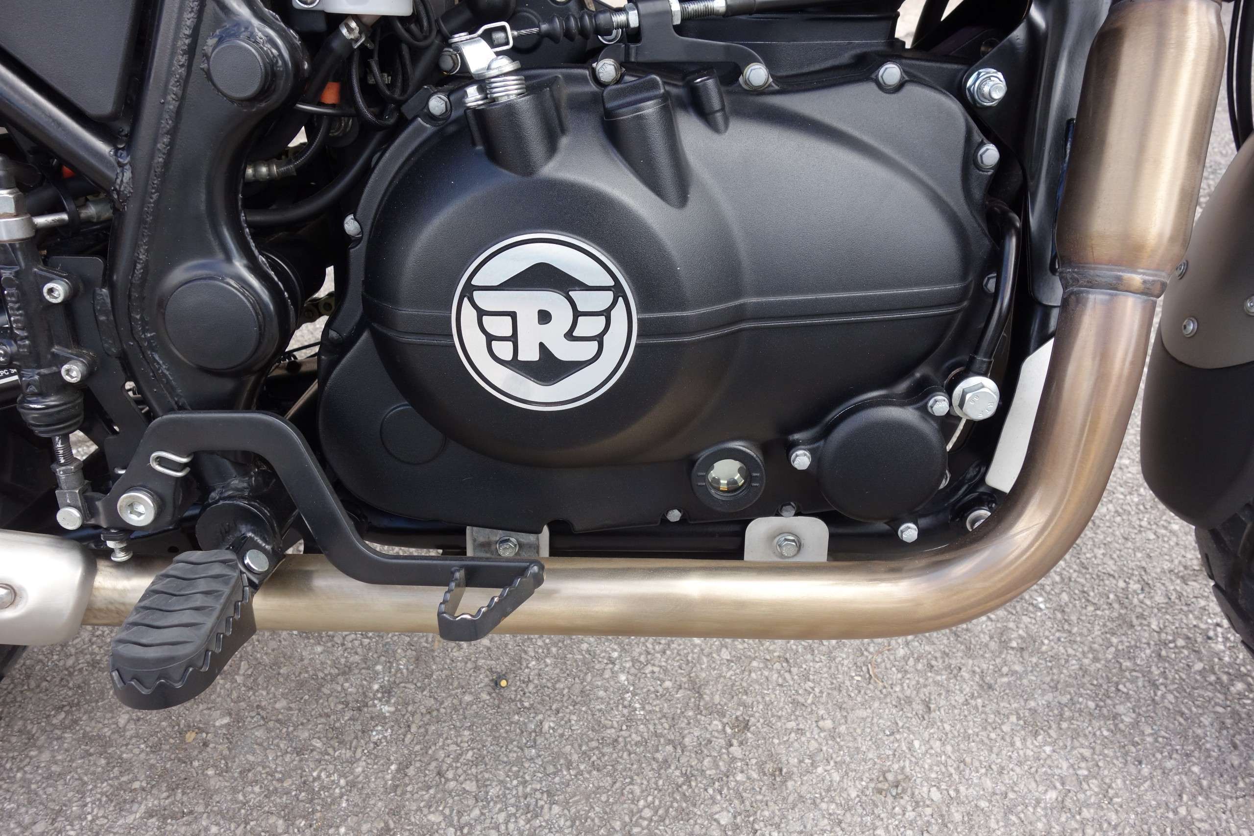 2024 ROYAL ENFIELD SCRAM 411 2024 ROYAL ENFIELD SCRAM 411