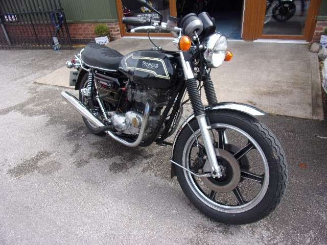 Check out this Triumph Bonneville 1980 Petrol Manual