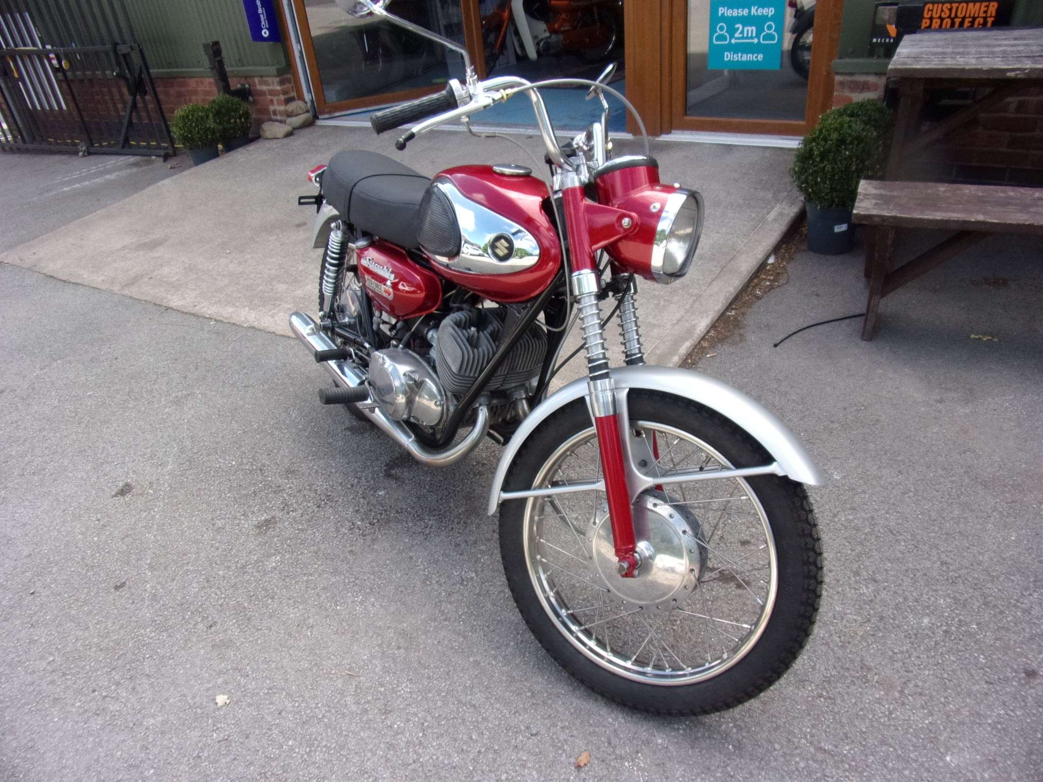 2022 SUZUKI T200 2022 SUZUKI T200