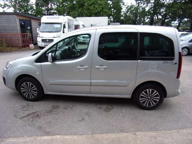 2019 PEUGEOT PARTNER 2019 PEUGEOT PARTNER