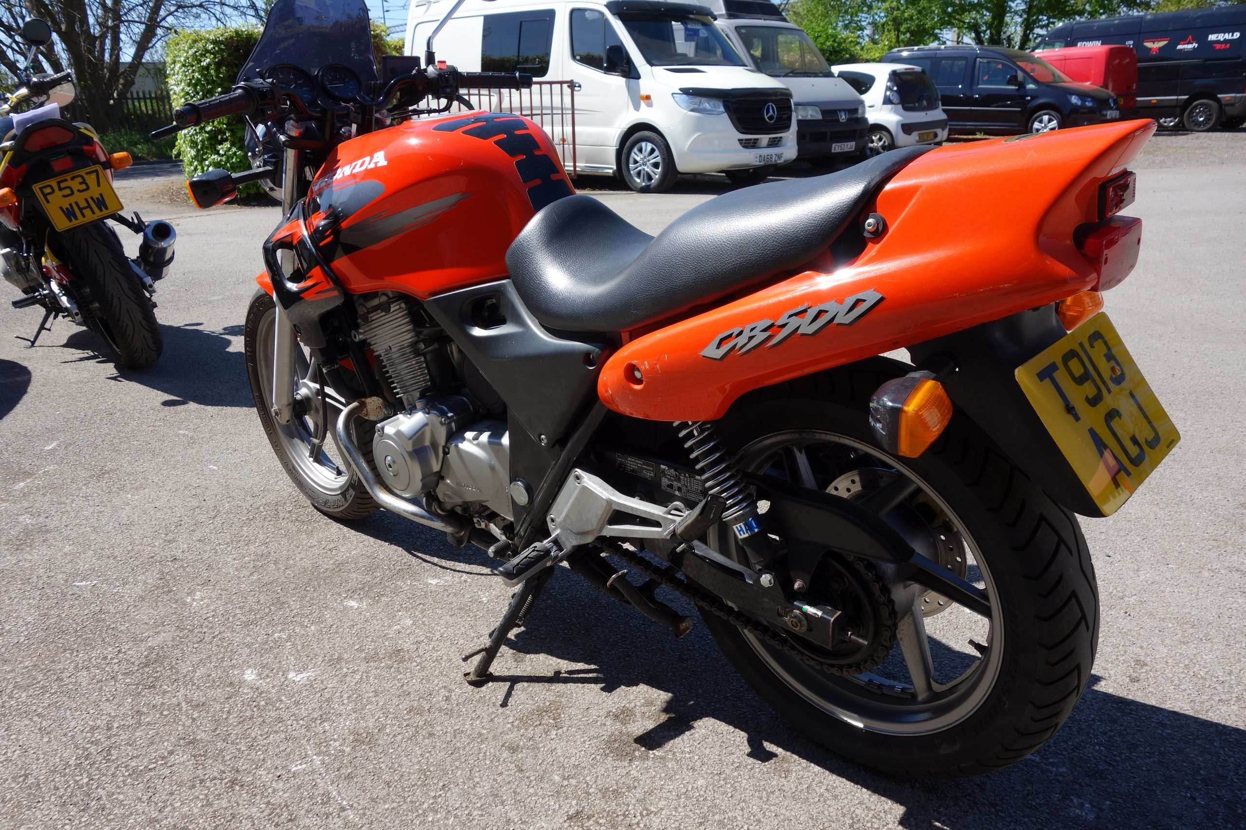 1999 HONDA CB 1999 HONDA CB