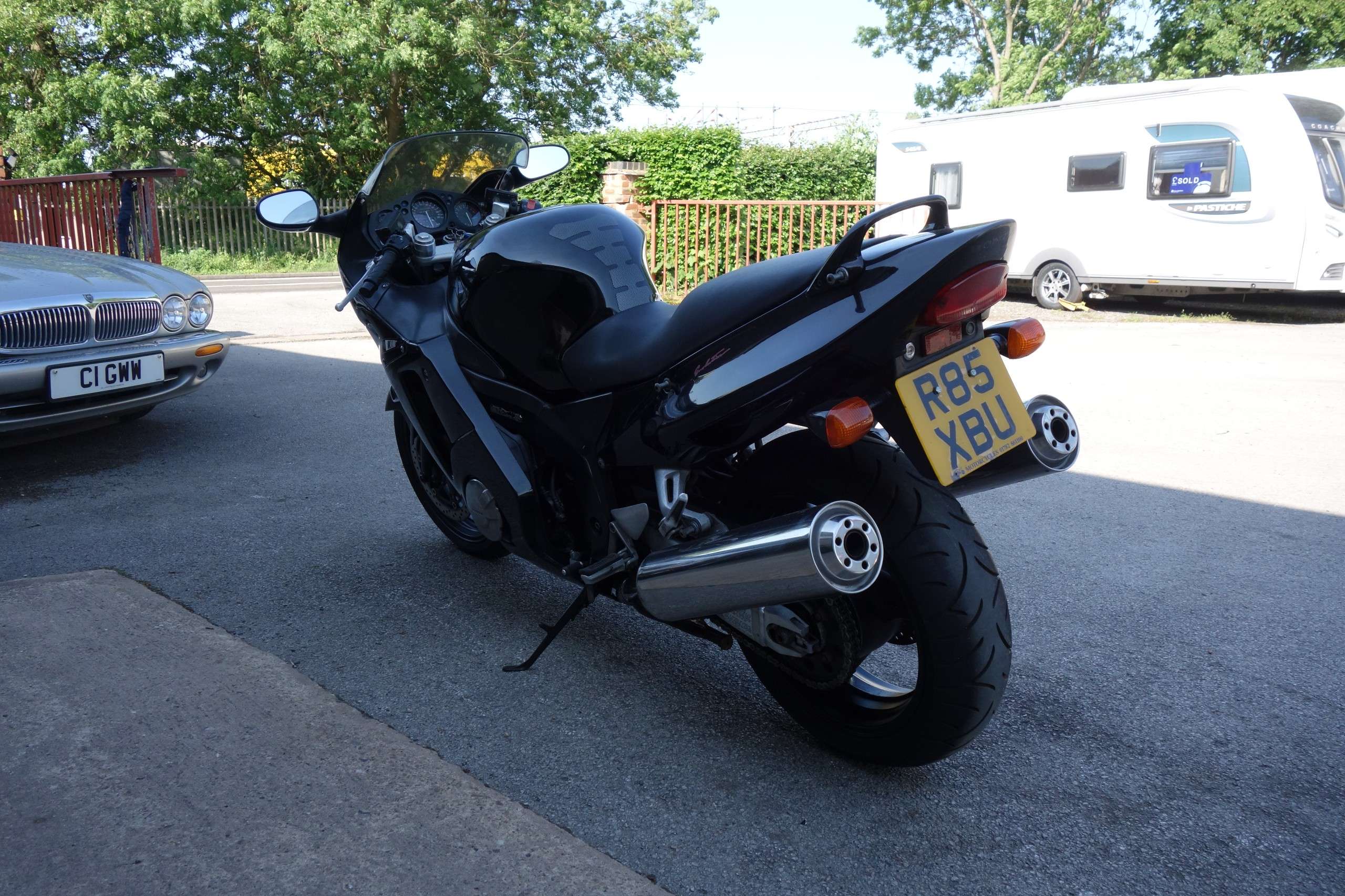 1997 HONDA CBR1100XX 1997 HONDA CBR1100XX