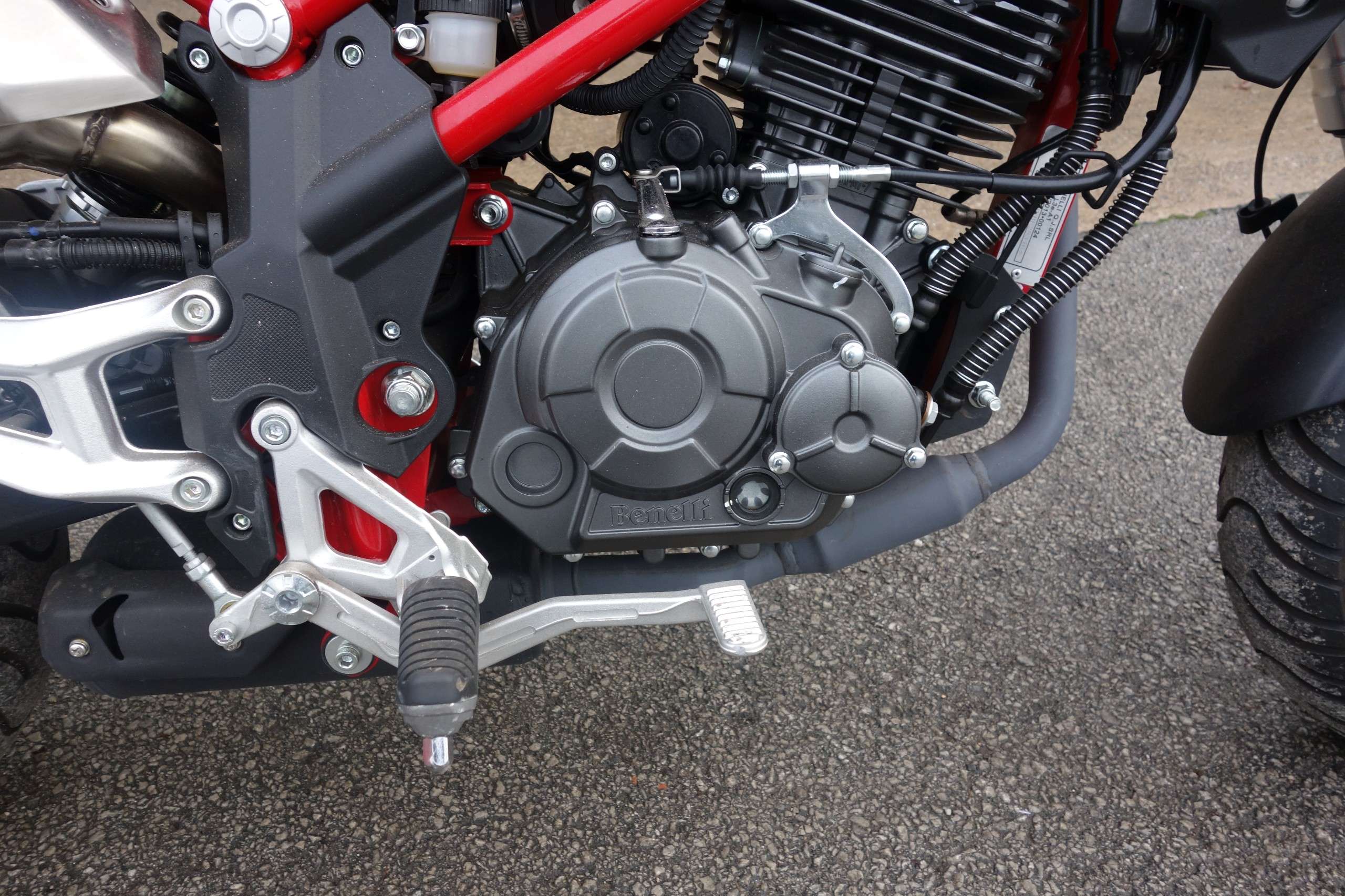 2025 BENELLI TNT 2025 BENELLI TNT