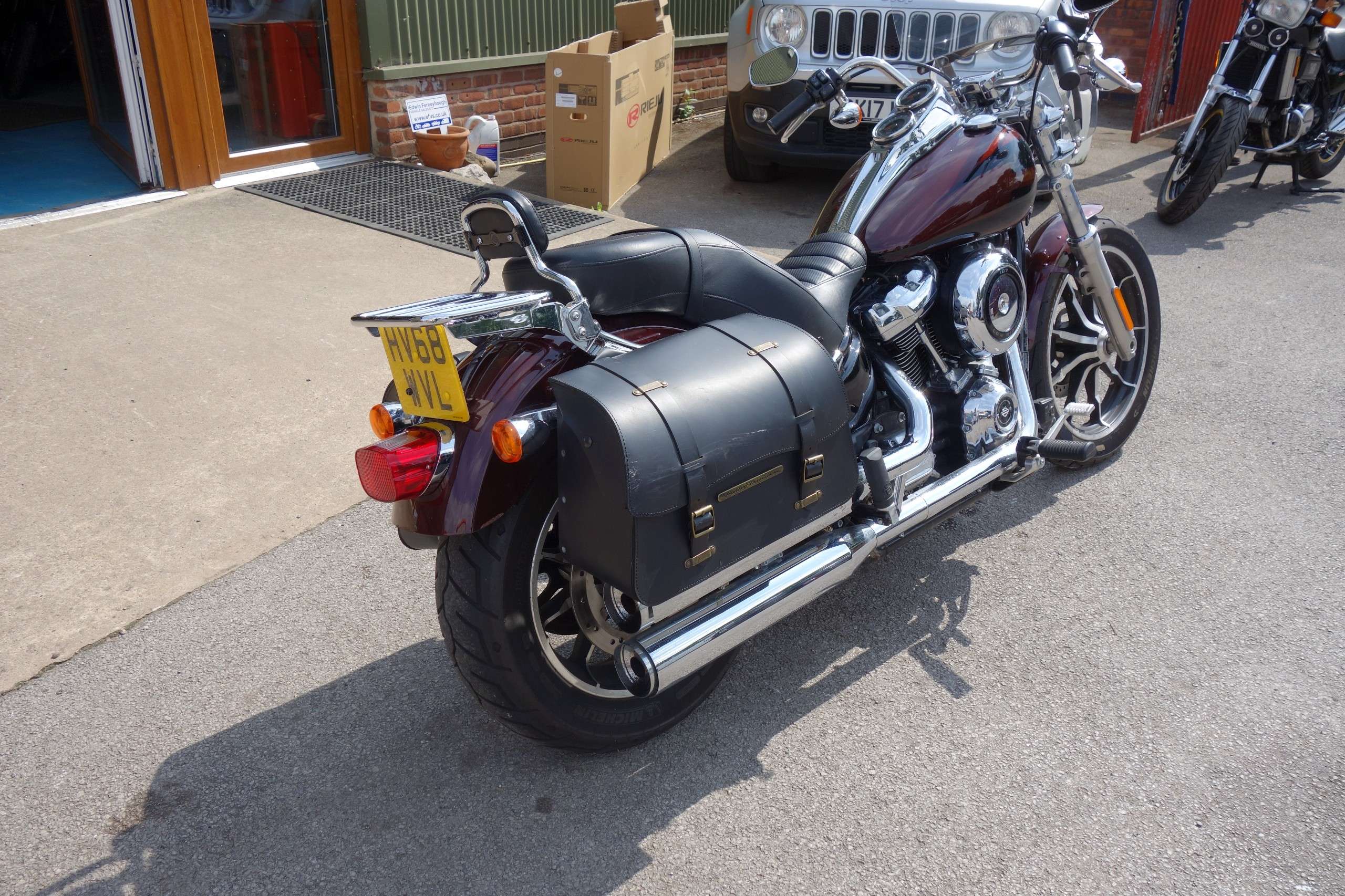 2018 HARLEY-DAVIDSON LOWRIDER 2018 HARLEY-DAVIDSON LOWRIDER