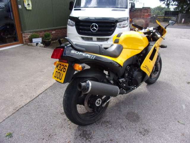 1994 TRIUMPH DAYTONA 1994 TRIUMPH DAYTONA