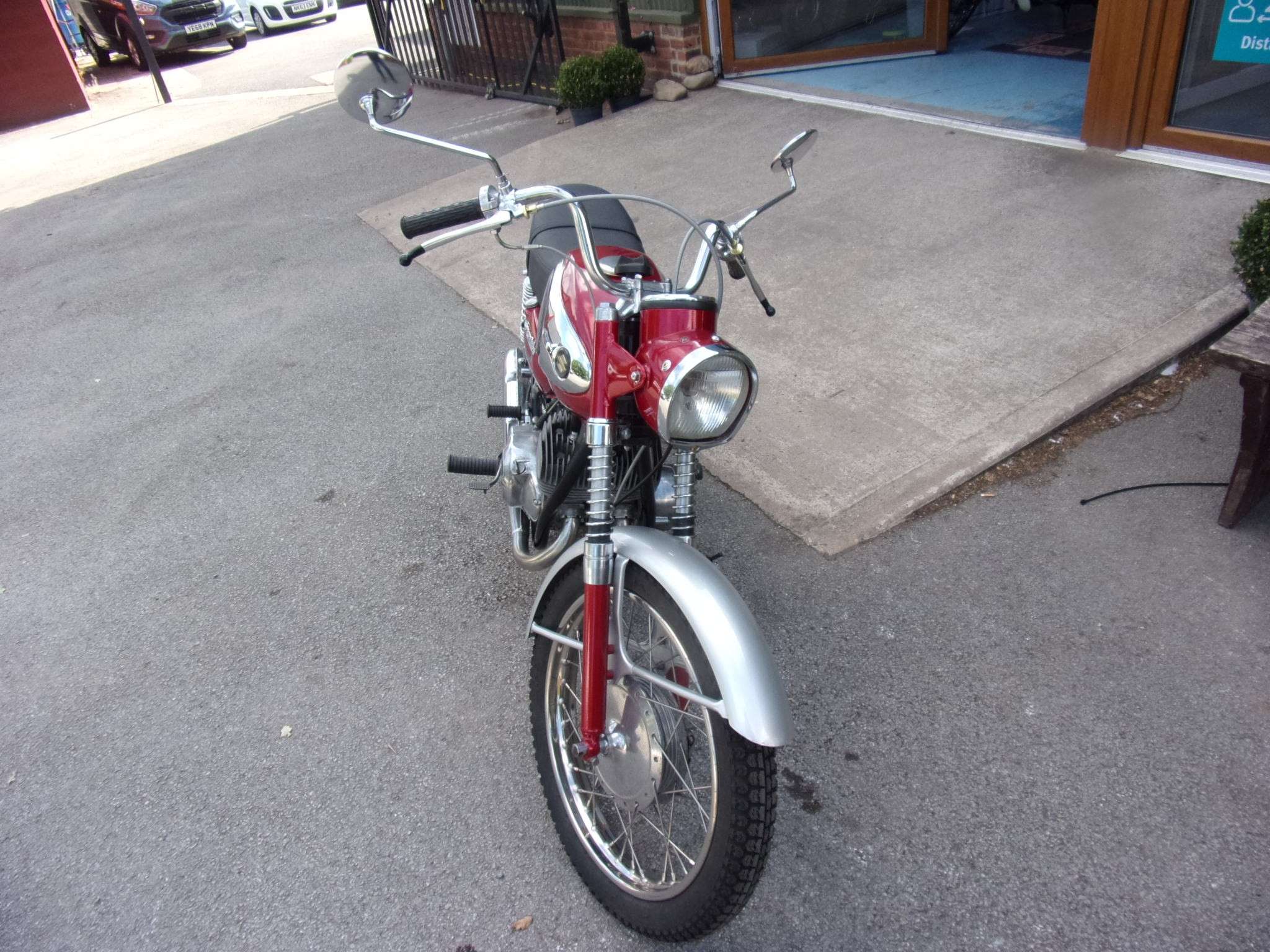 2022 SUZUKI T200 2022 SUZUKI T200