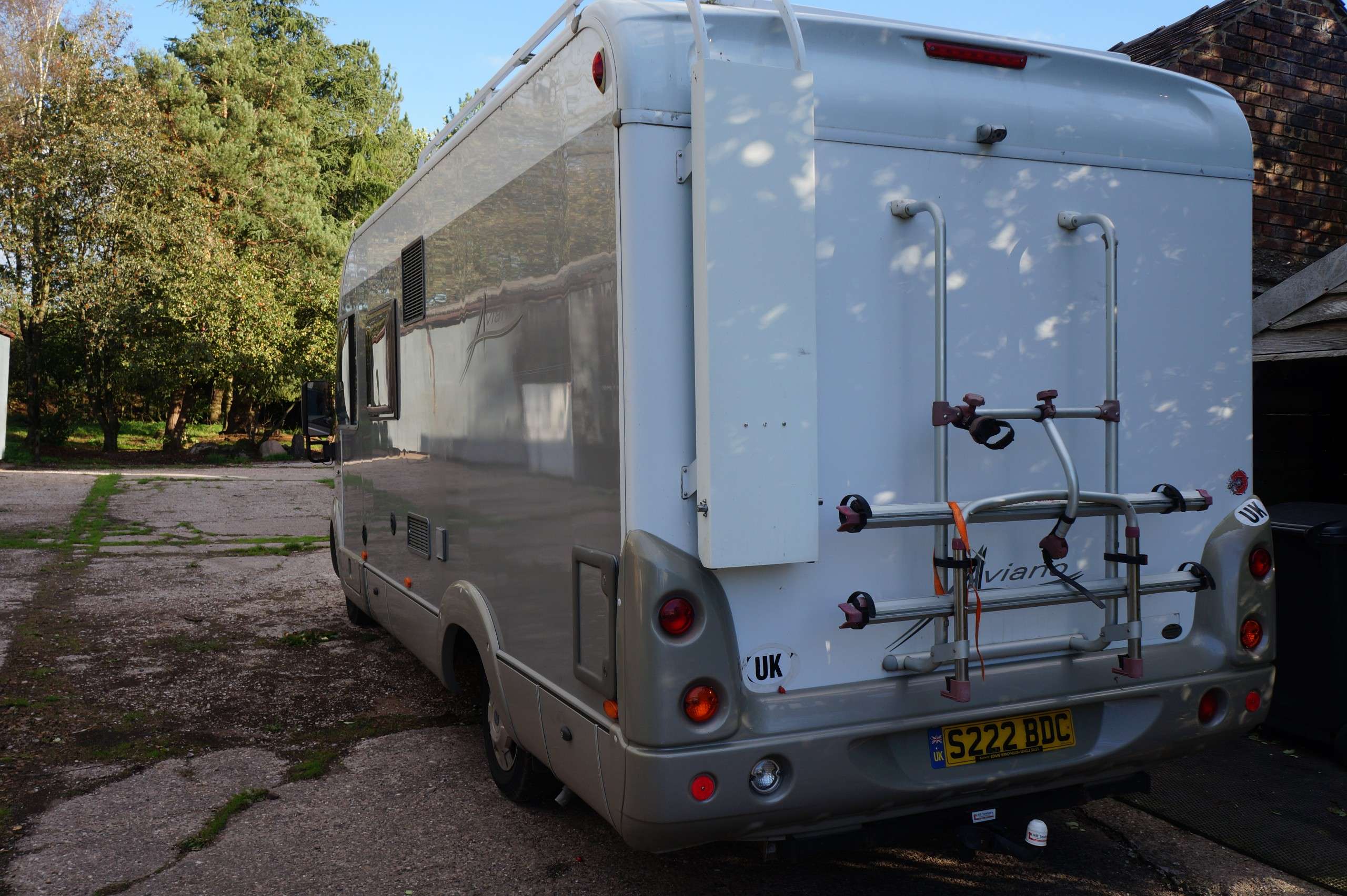 A 2007 BURSTNER AVIANO A Class A 2007 BURSTNER AVIANO A Class